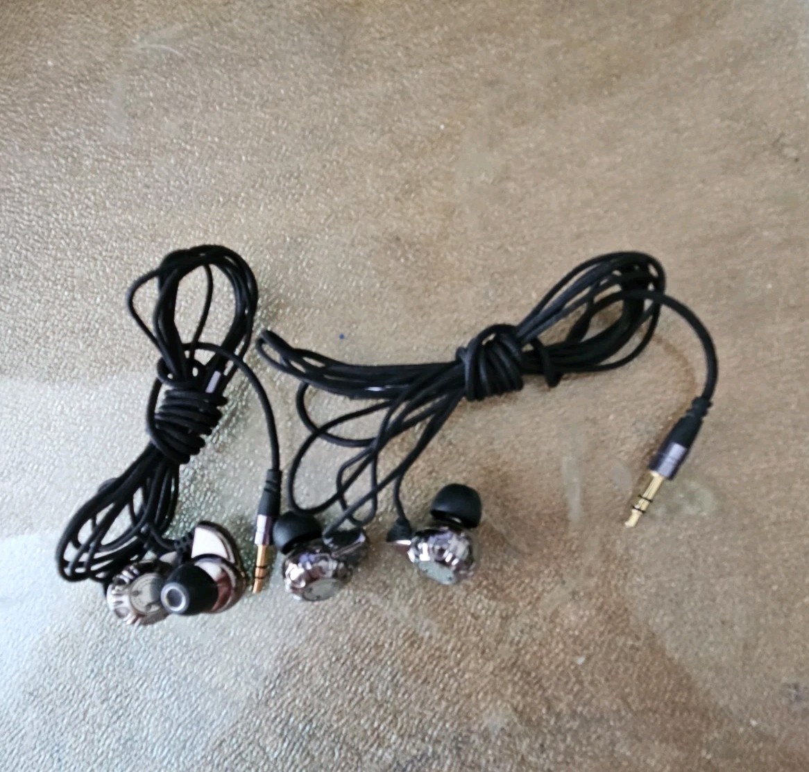 2 Deluxe Monoprice Wired Stereo Earbuds