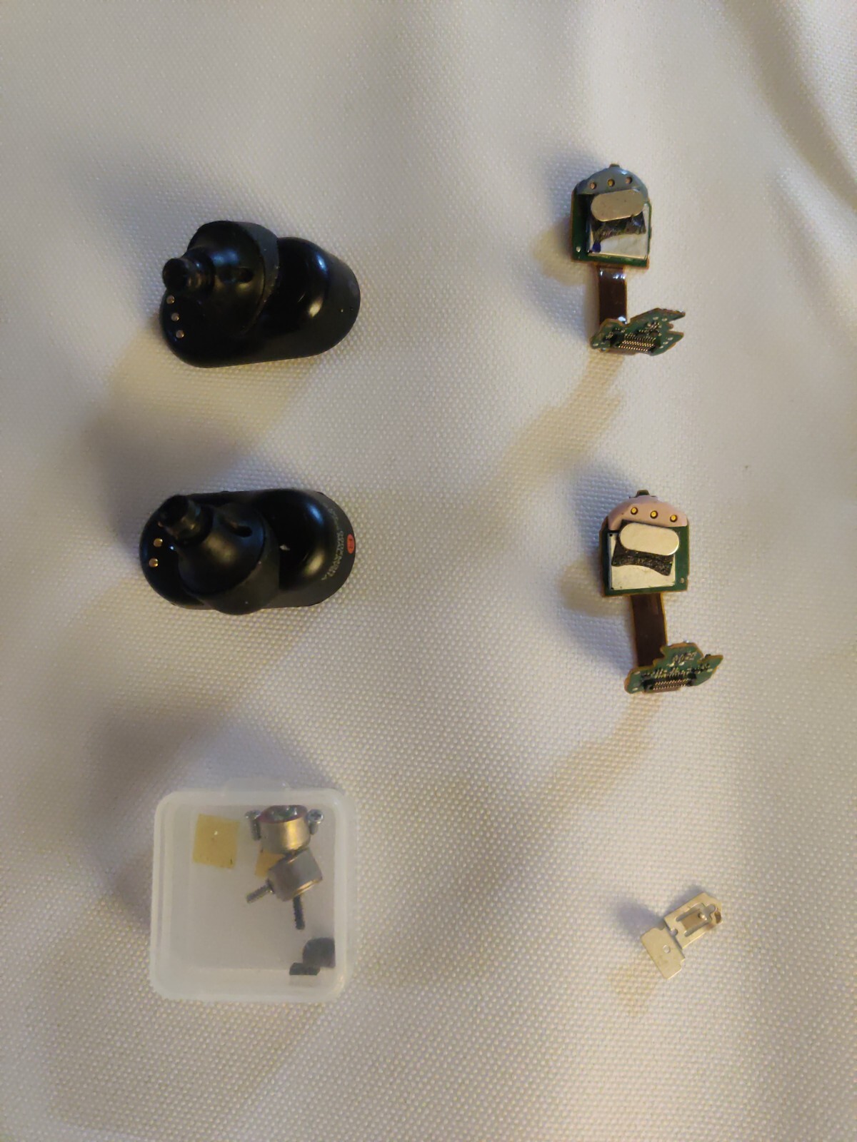 Sony WF-1000XM3 Noise Canceling Headphones/Earbuds – Black (Lot, For Parts)