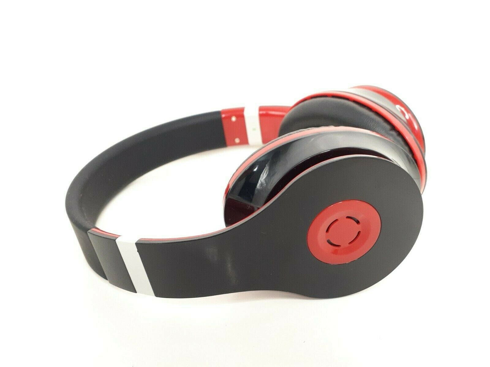 Head Phones Color Black And Red