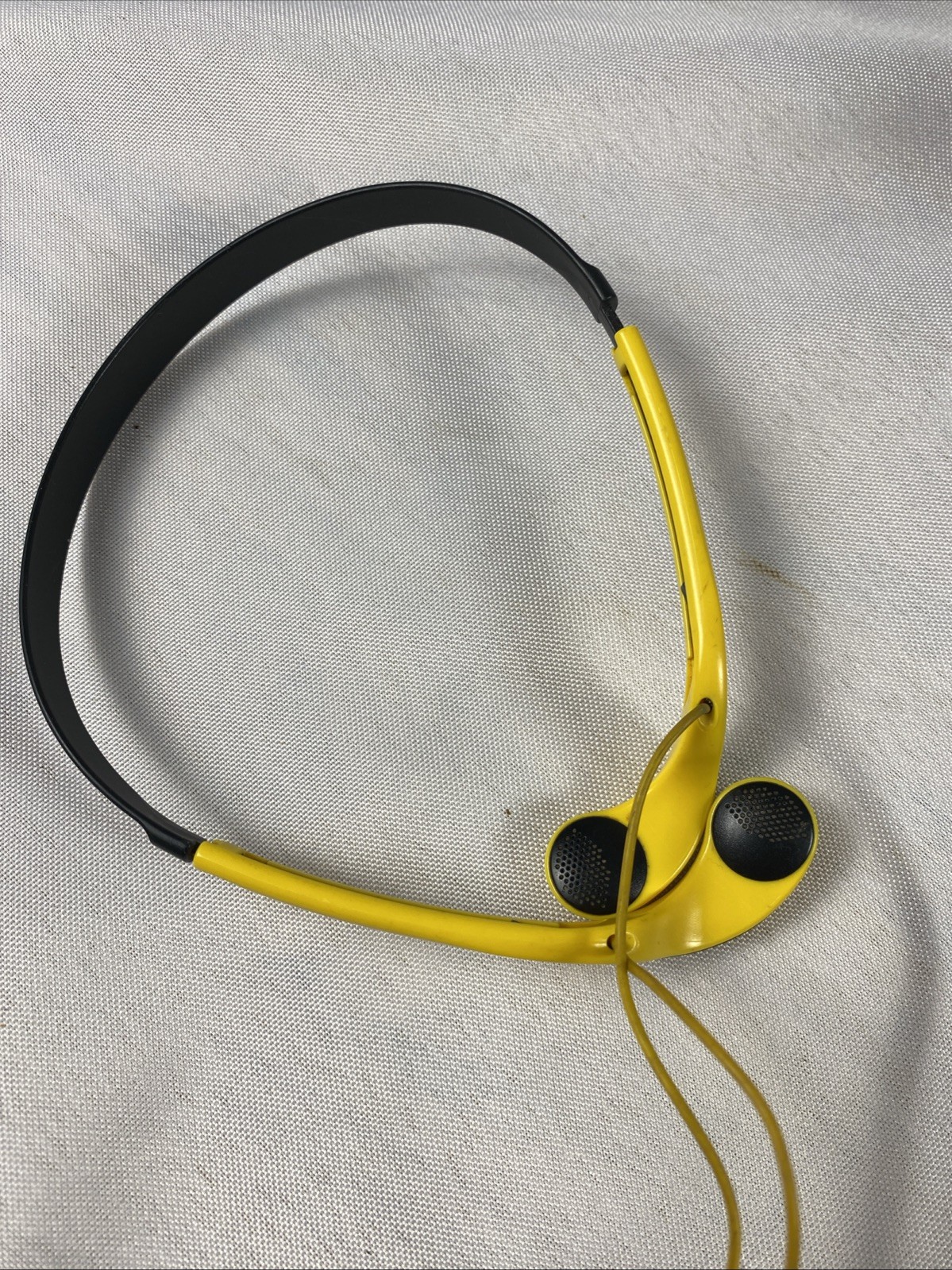 2 As Is VTG Sony Headphones MDR-CD180 MDR-W014