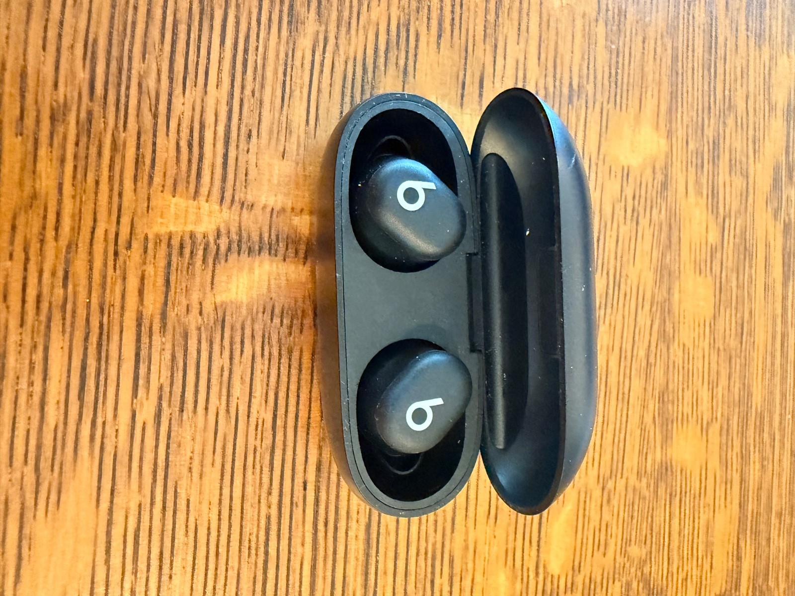 Beats by Dr. Dre Solo Buds Color Black Wireless Earbuds Great Condition