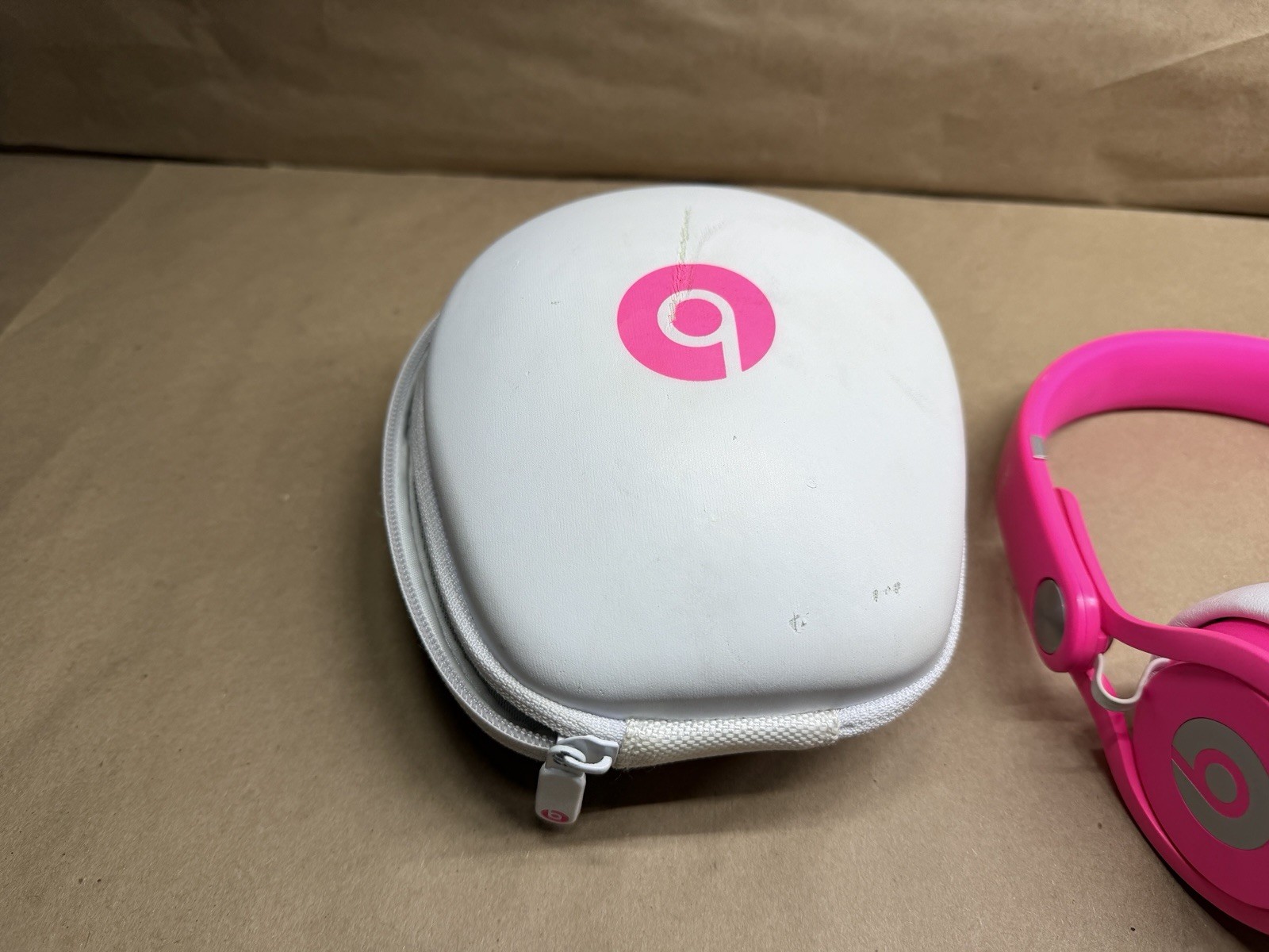 Beats by Dr. Dre Beats MIXR Over the Head DJ Wired Headphones Pink White