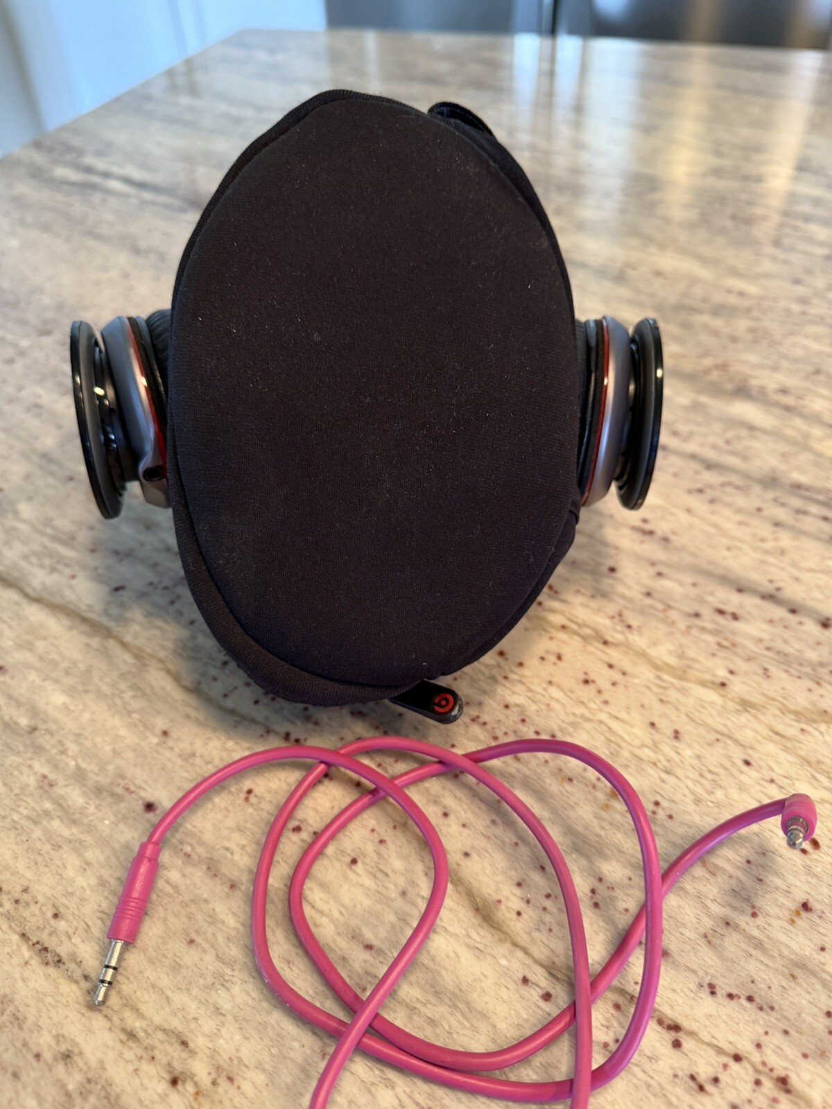 beats by dr dre Monster Black And Red Wired Pink
