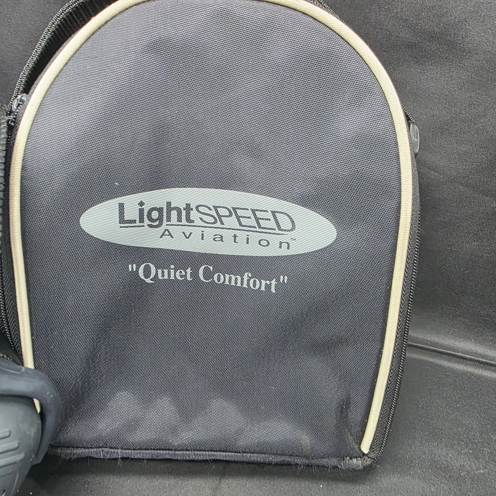 LightSPEED 15XL Aviation Headset w/ Microphone, Carrying Case