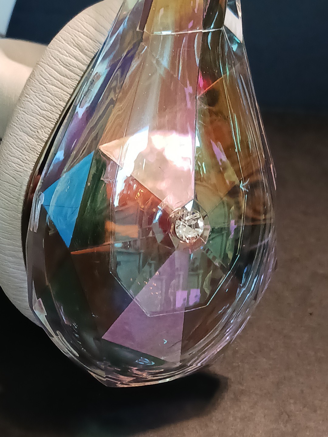 Monster Diamond Tears Edge On-Ear Headphones Limited Edition Crystal Diamond