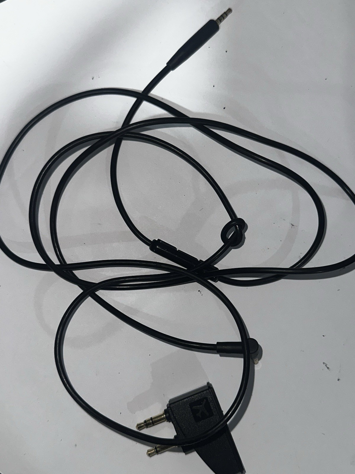 Bose QuietComfort 25 Acoustic Noise Cancelling Headphones Black Needs Pads