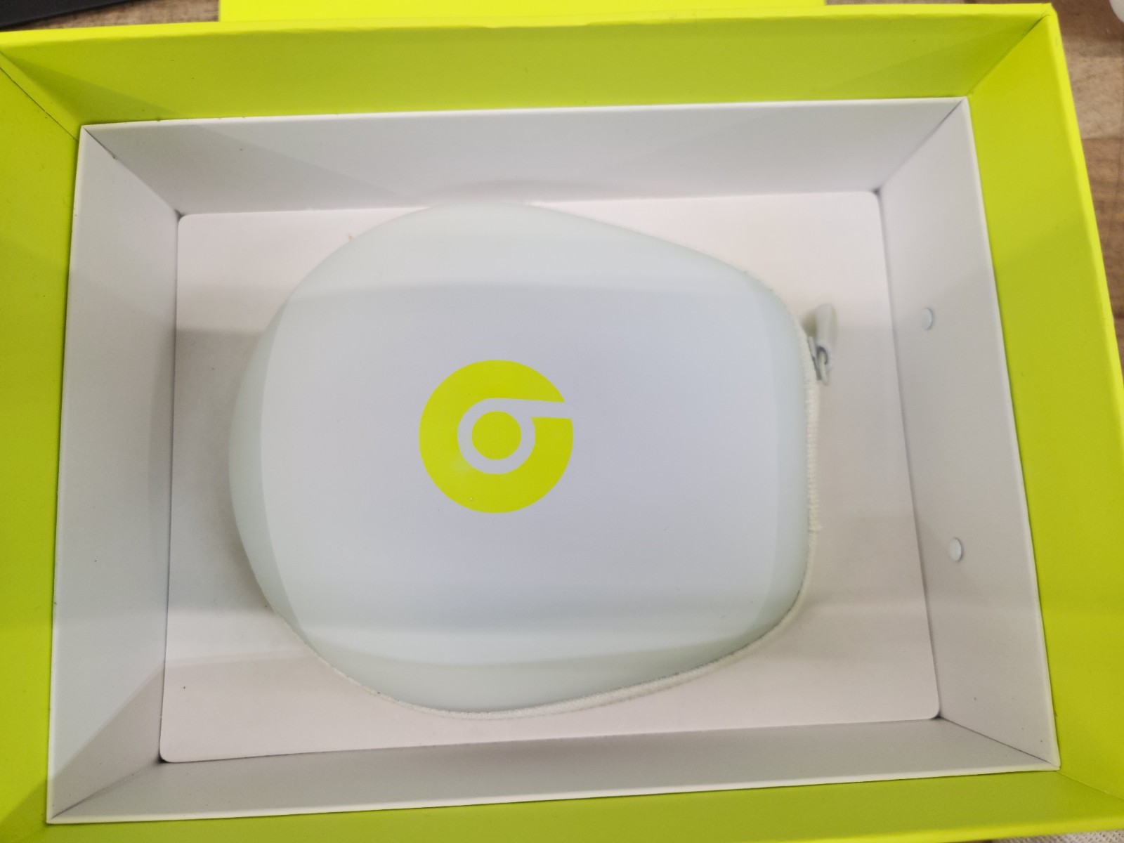 Beats Mixr Mixer Wired Headphones Neon Green Limited Edition David Guetta Rare