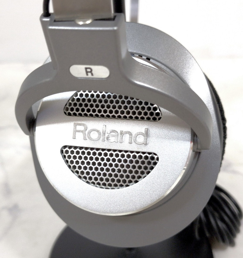 Roland RH-A30 Open-Air Headphones Dynamic 45mm Driver Neodymium Magnet