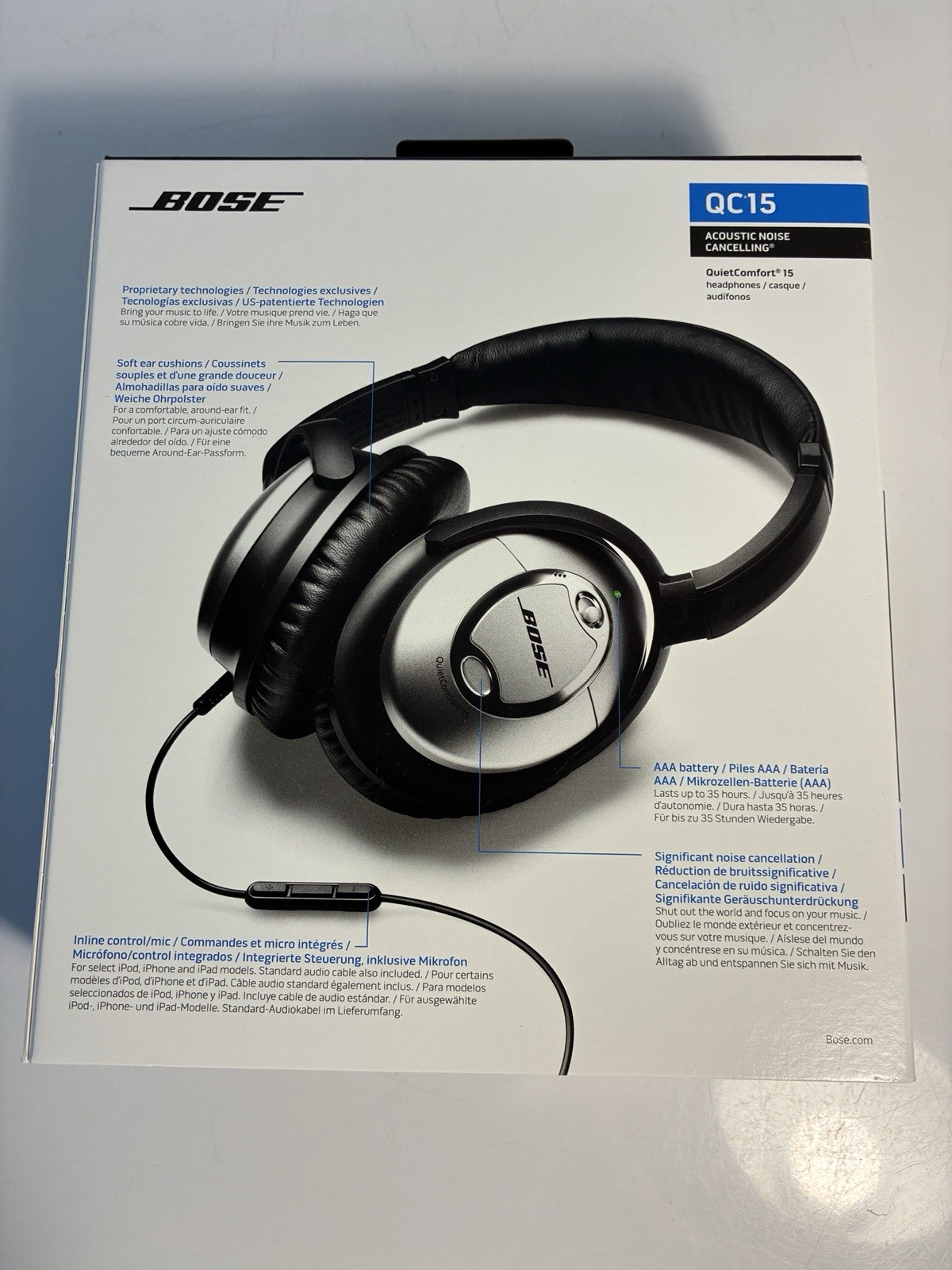 Bose QC15 Quiet Comfort Headphones Black And Silver Plus Extra Ear Pads With Box