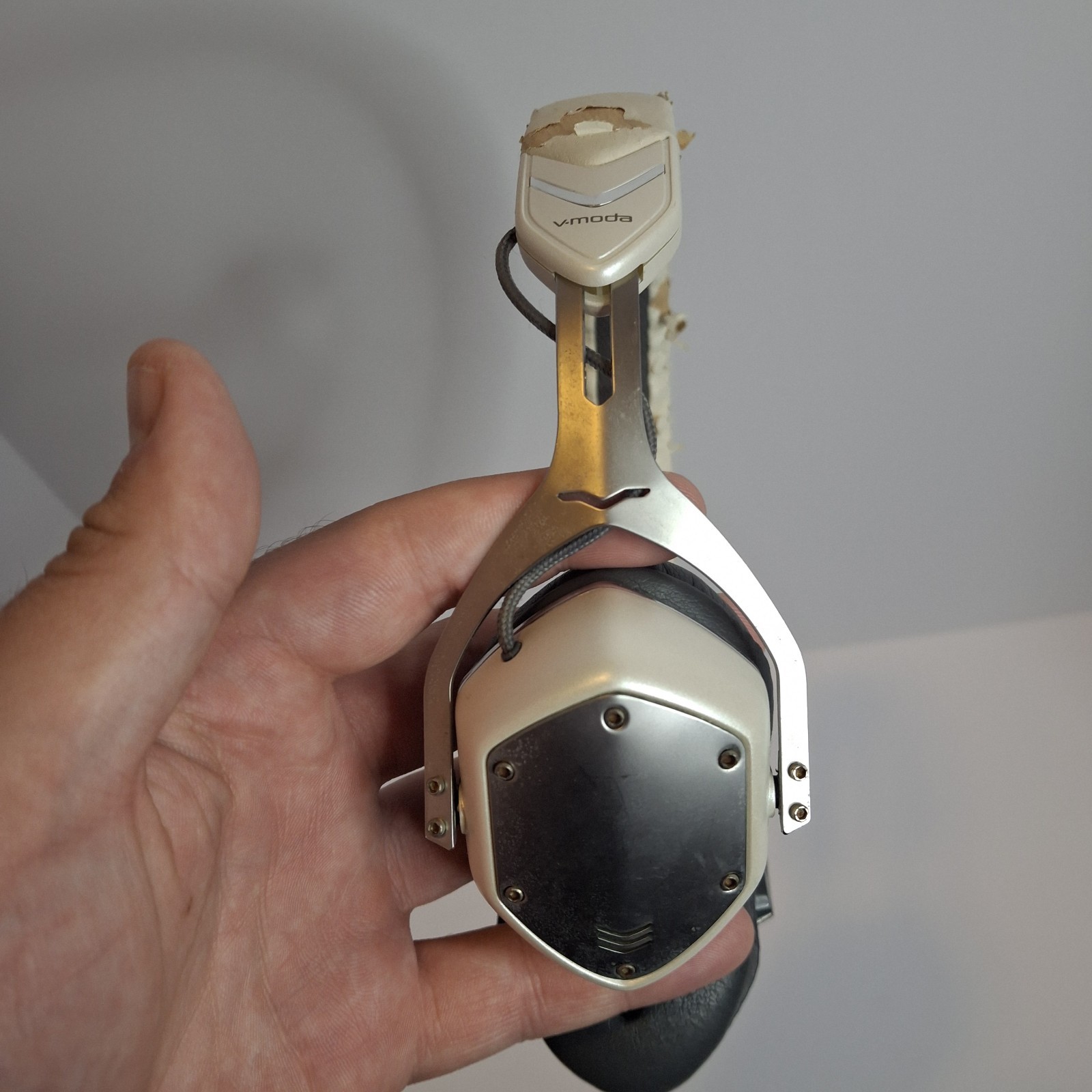 V-Moda Crossfade M-80 Vocal Noise Isolating Wired Headphones – Tested Works READ