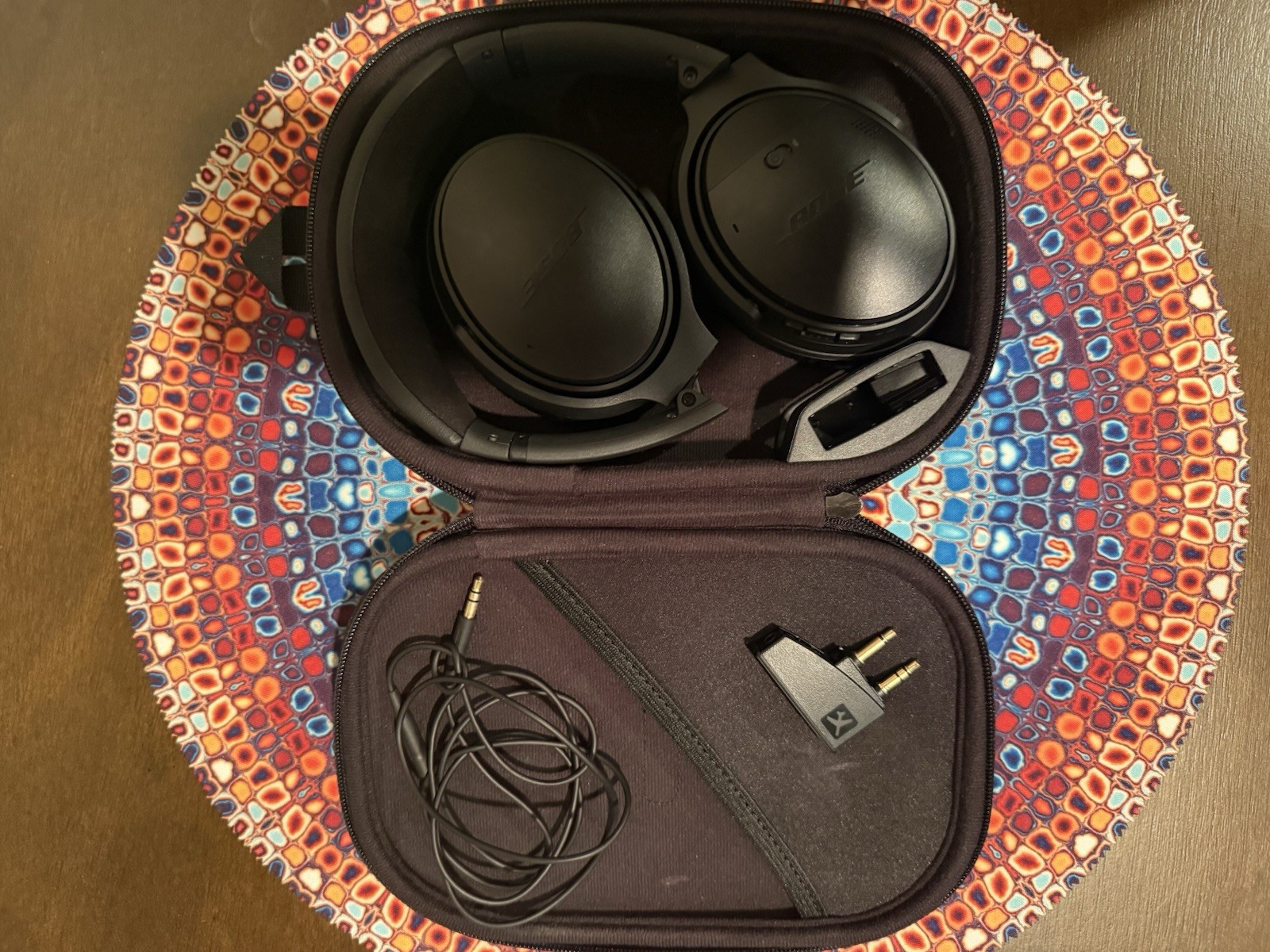 Bose QuietComfort 35 Bluetooth Over-Ear Headphones Black w/Case