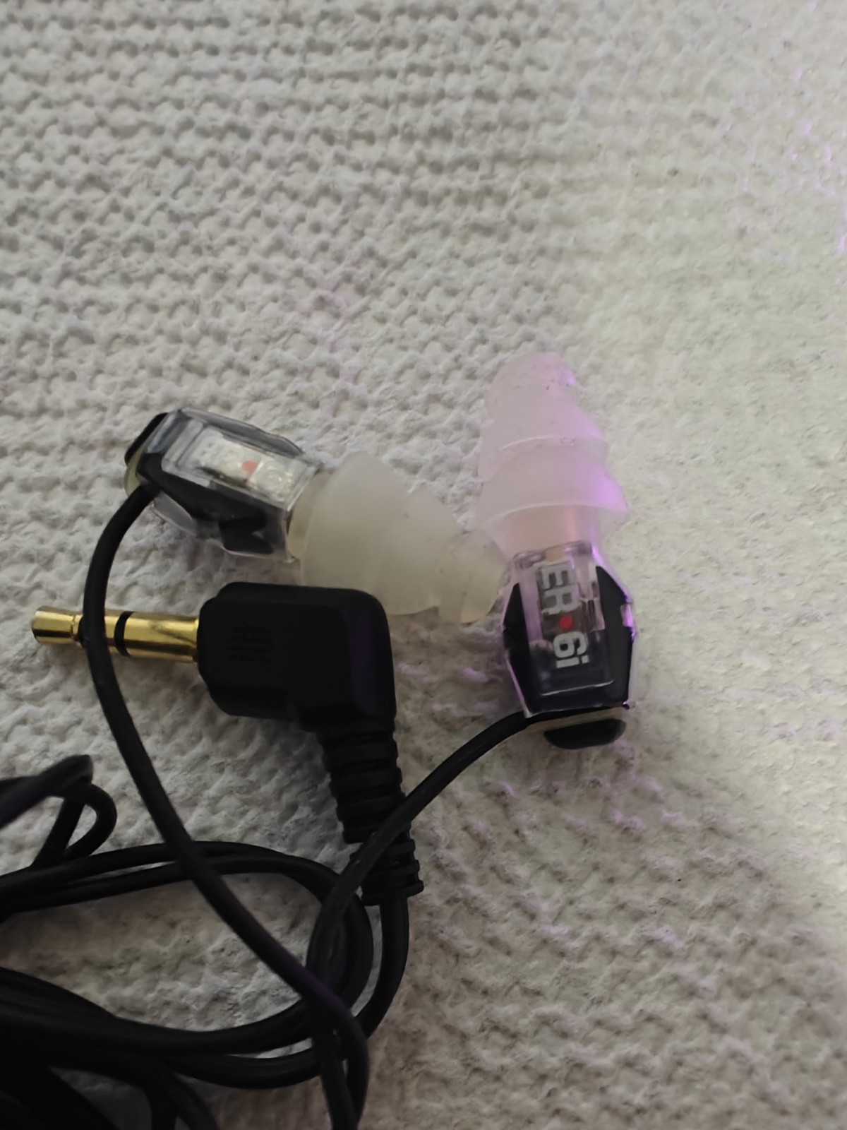 Etymotic ER6i Isolator earphones Good Working Condition