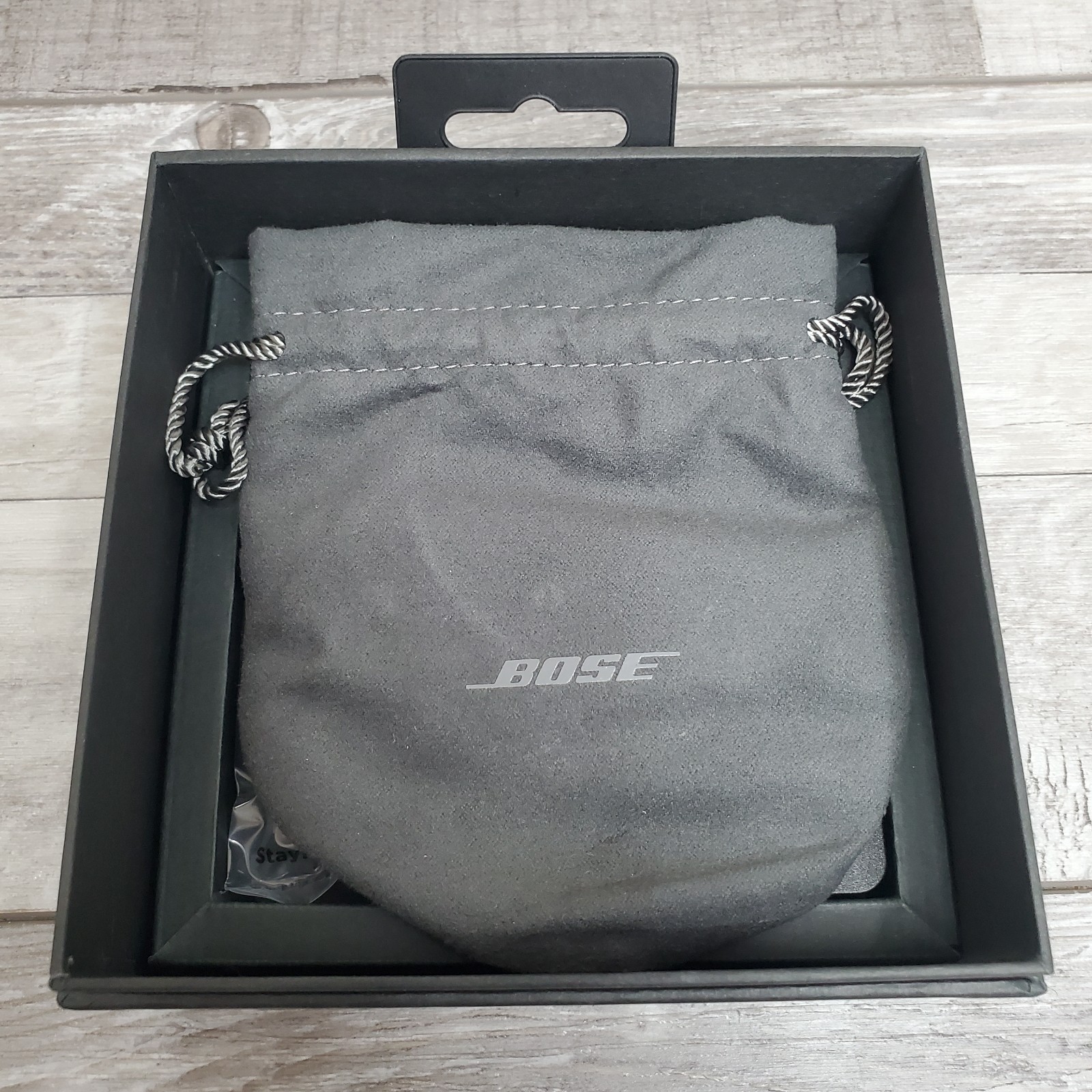 BOSE Noise-Masking SLEEPBUDS w Travel Case Model #785593-0010
