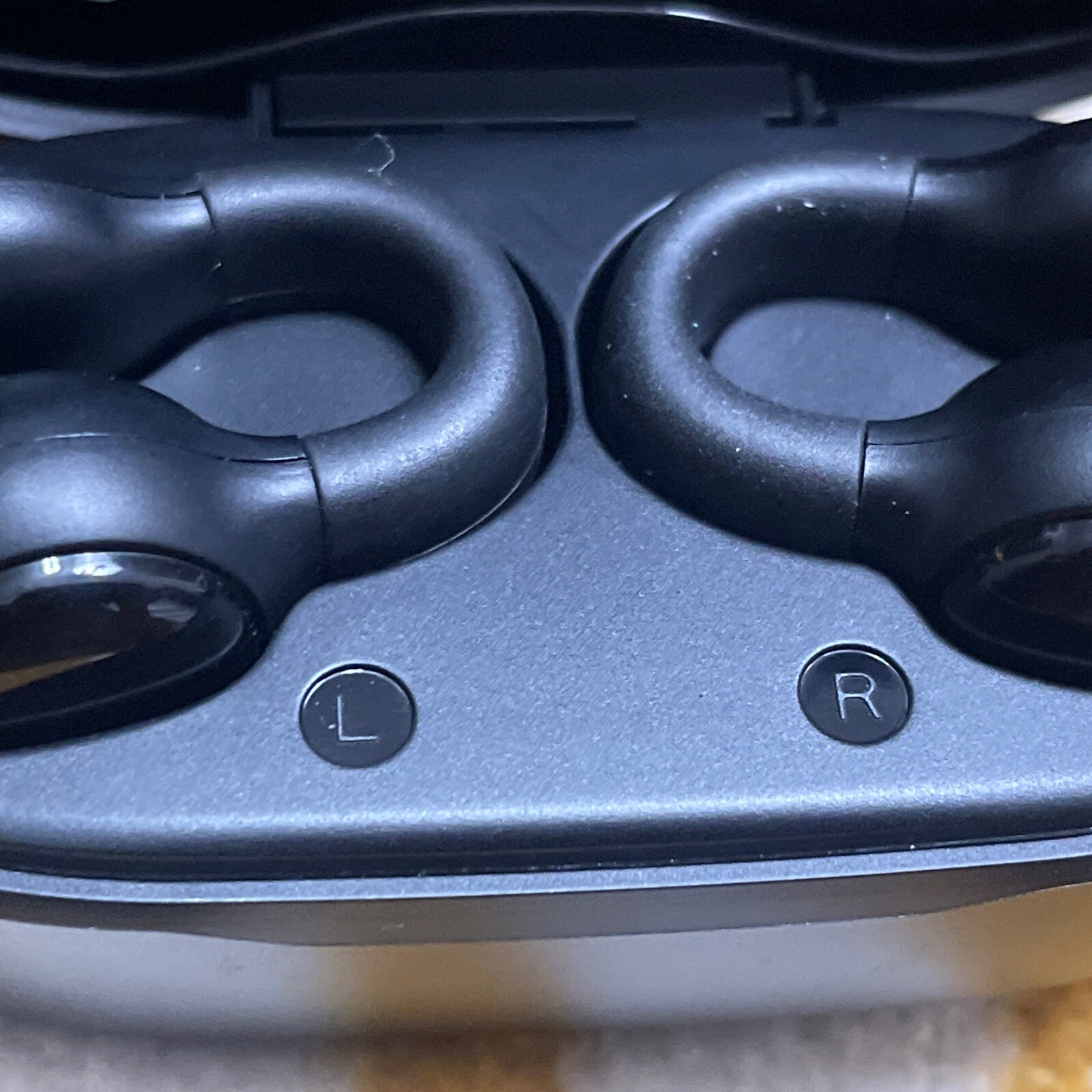 M47 Wireless Earbuds Ear Clips Bluetooth Sport Buds With Charging Case