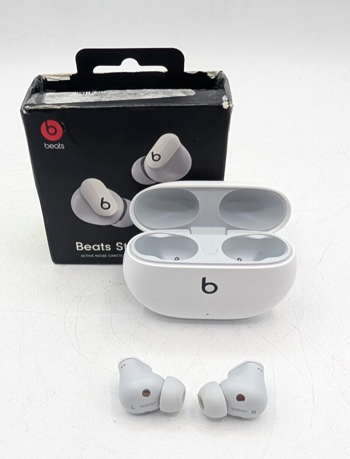 Beats Studio Buds True Wireless Noise Cancelling Earbuds – FOR PARTS
