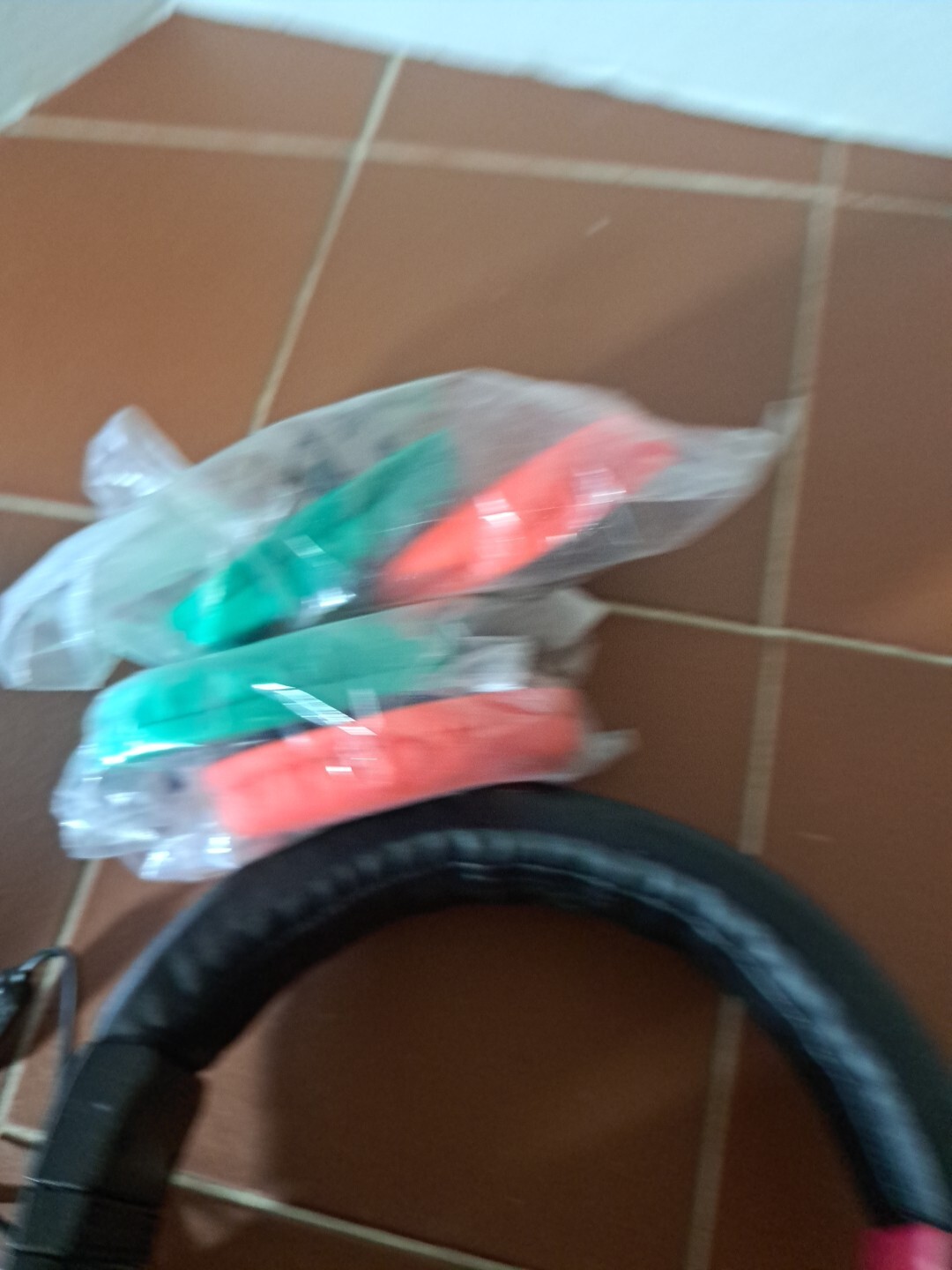 Pioneer STEEZ Headphones SE-D10M Over the Ear Working. Has Cosmetic Damage
