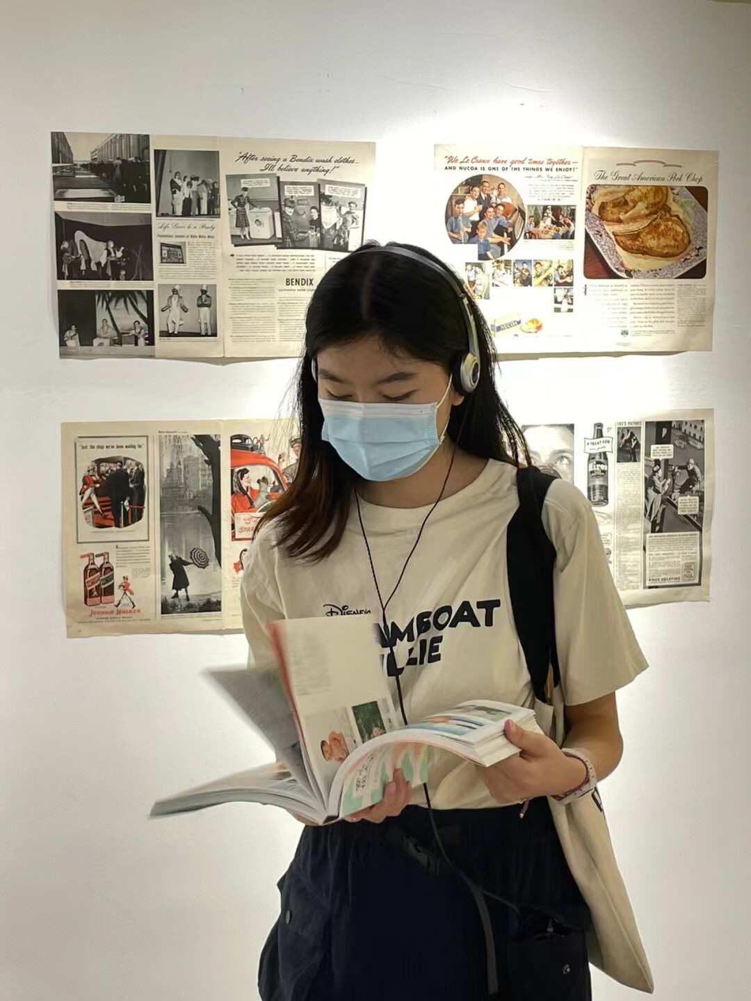 Headphones Japanese MP3 Walkman Mobile Phone Retro Literature and Art Wear