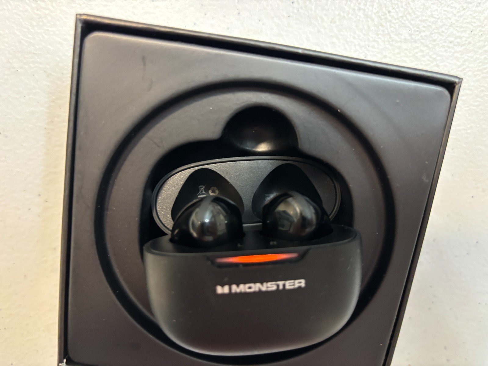 Monster N-Lite 208 Wireless Earbuds Bluetooth 5.4 Built-in Mic.