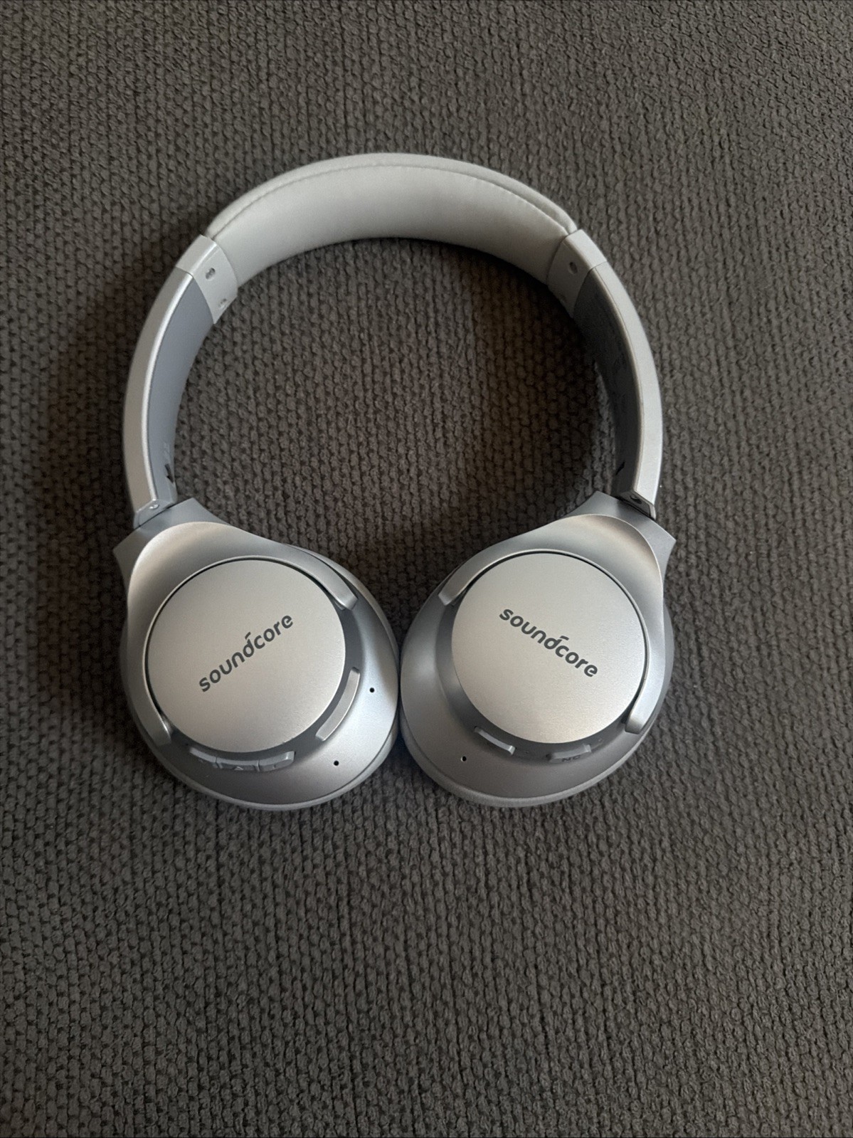 ANKER ,SOUNDCORE ,Super Comfortable , BT & Aux option , quality Headphones ,Q20