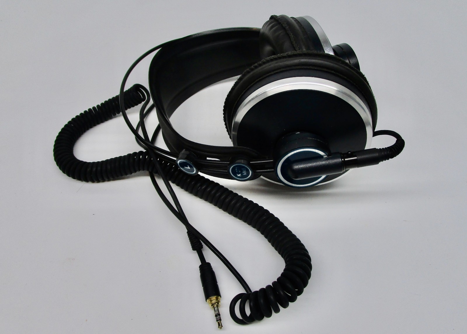 Headphones AKG K271 MKII studio monitor closed used