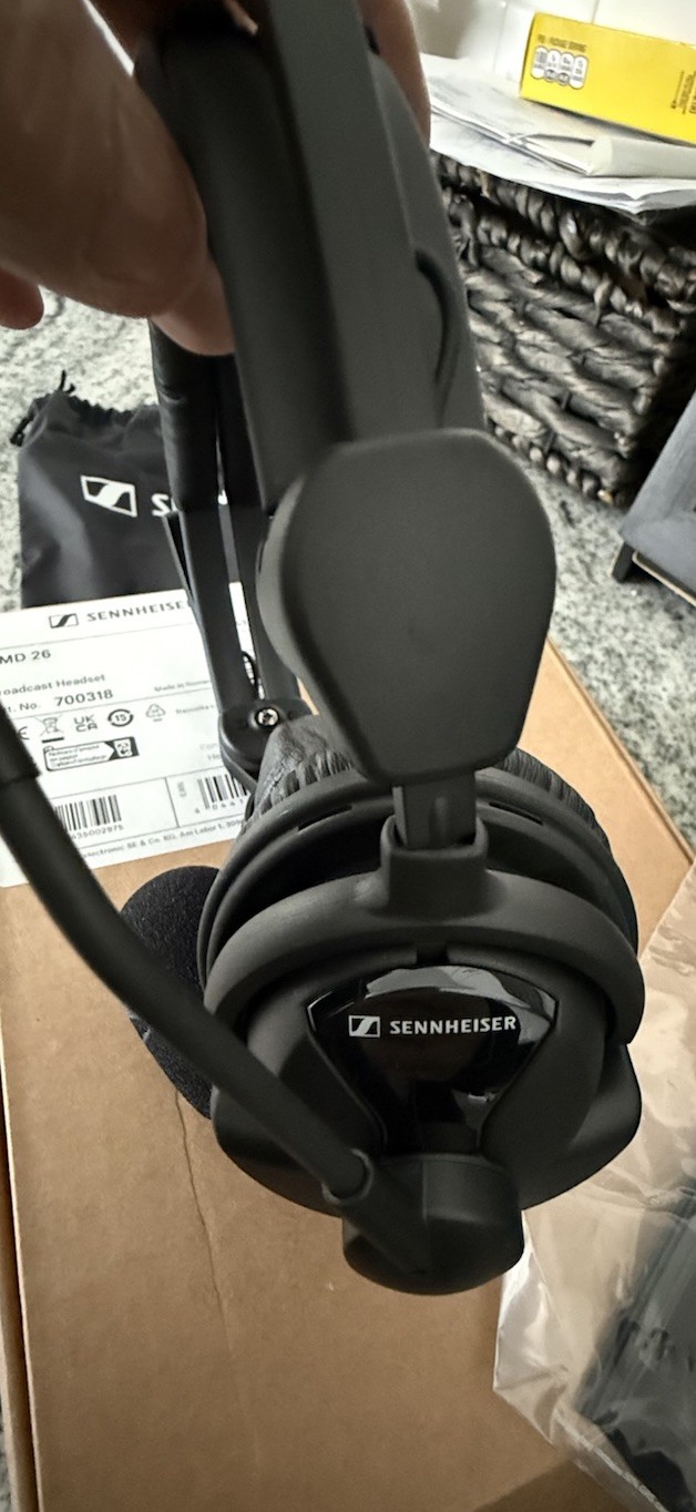 Sennheiser HMD 26 Dual-Ear On-Ear Headset with Dynamic Microphone – Brand New