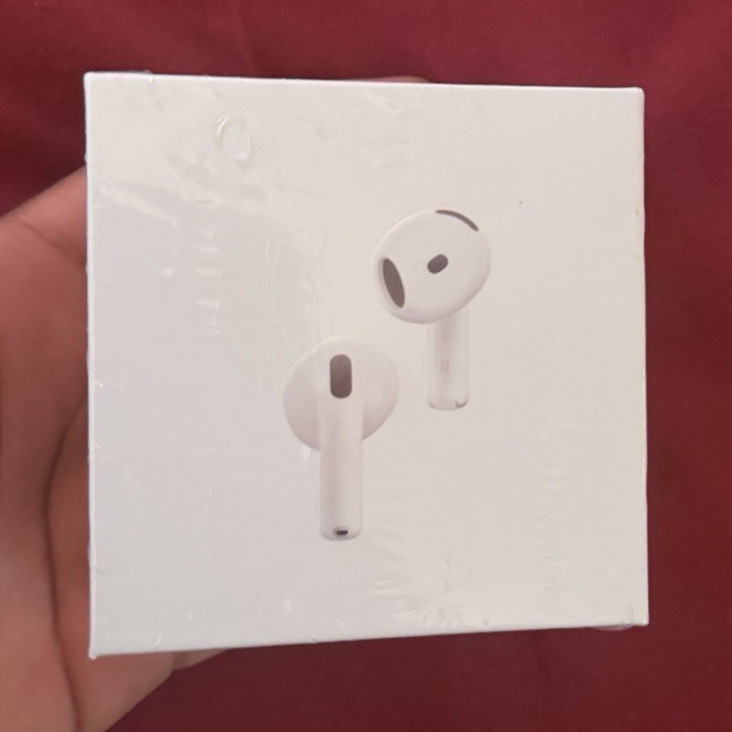 Apple AirPods 4 with ANC Wireless Bluetooth In-Ear Earbuds White