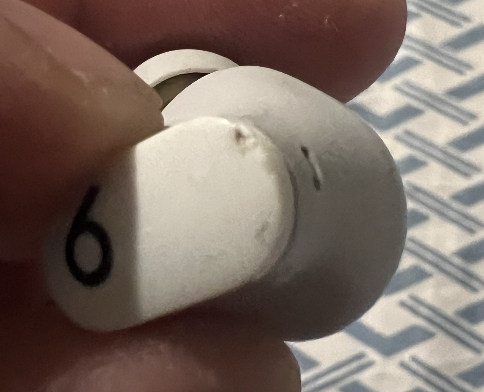 BEATS STUDIO BUDS WIRELESS NOISE CANCELLATION EARBUDS WHITE Complete Box Case