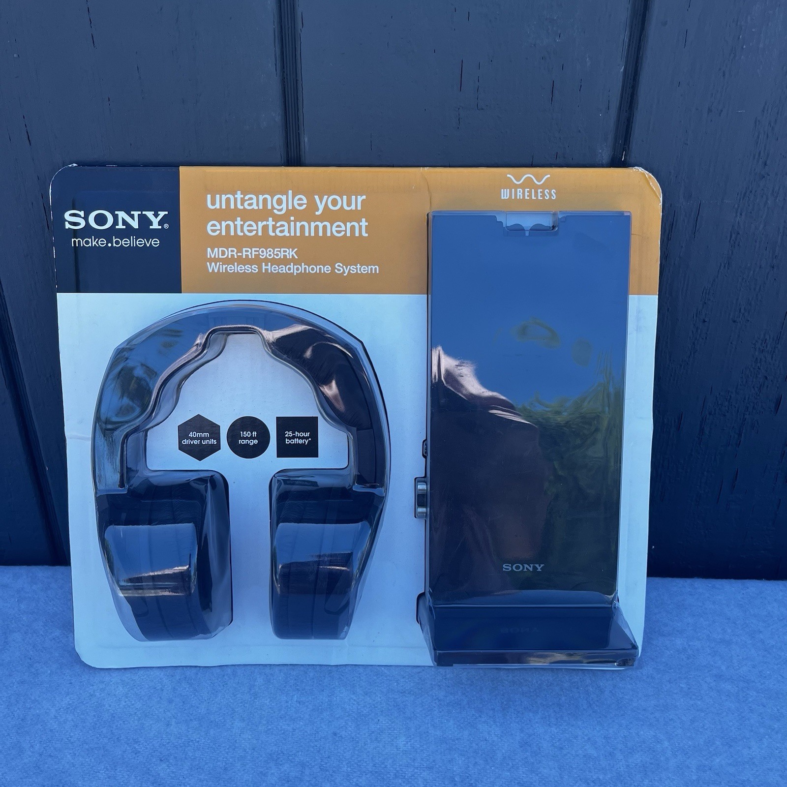 Sony MDR-RF985RK RF Wireless TV Headphones UHF Black Dock RCA/3.5mm