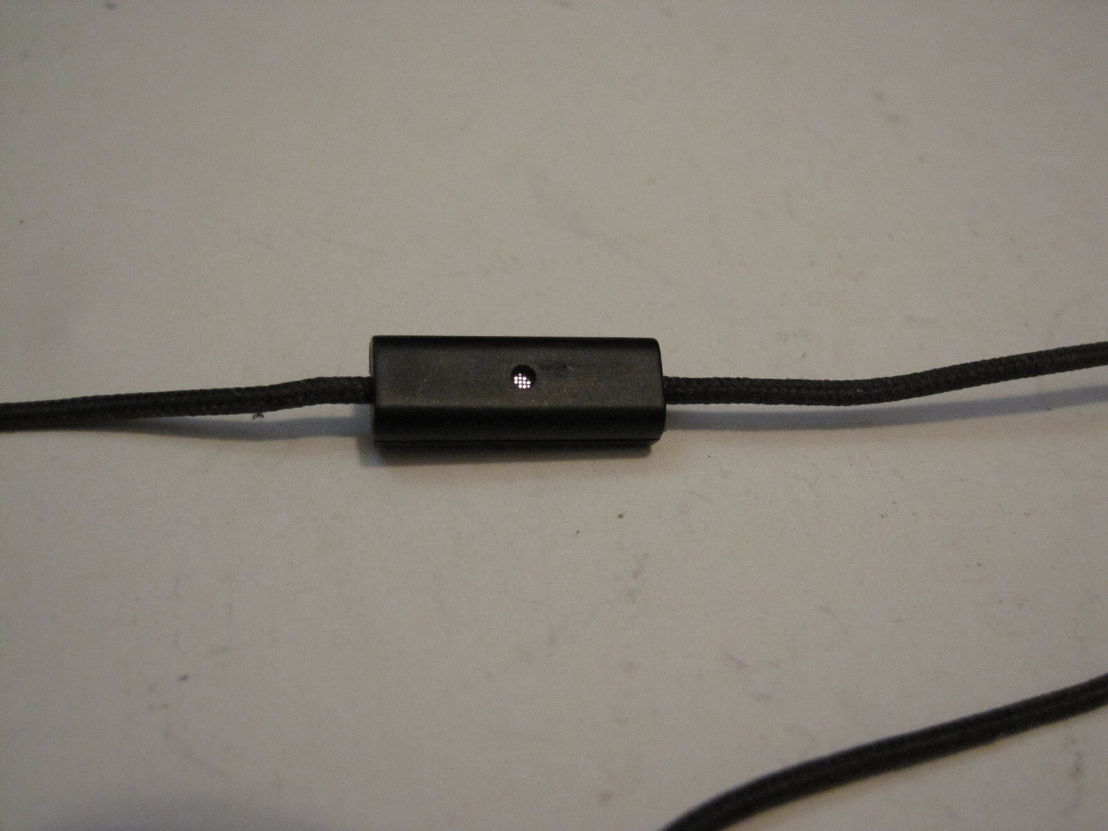 MoshiAudio Moshi Vortex Ear Buds