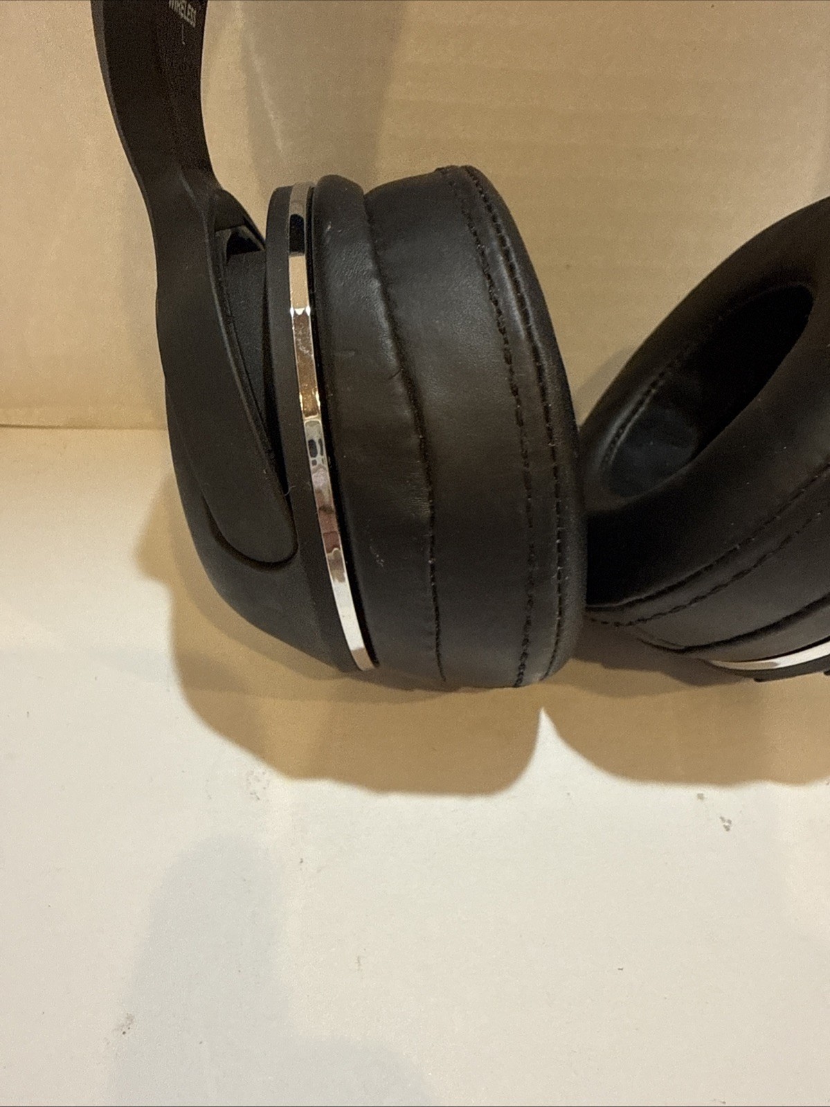 Skullcandy Hesh 2 Unleashed Wireless Over the Ear Headphones WORKS!