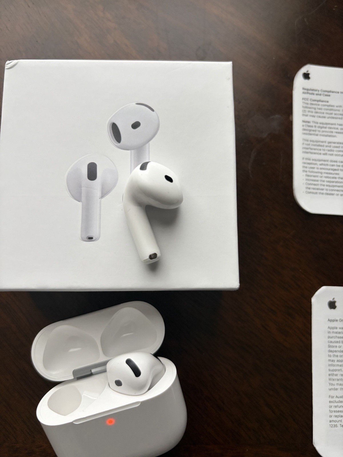 Apple AirPods 4 Wireless Bluetooth Earbuds White with Charging Case
