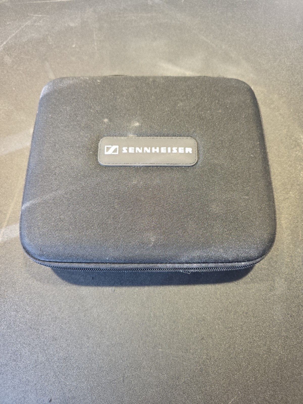 Sennheiser PXC 450 Wired Over The Ear Headphones Noise-Cancelling with Case