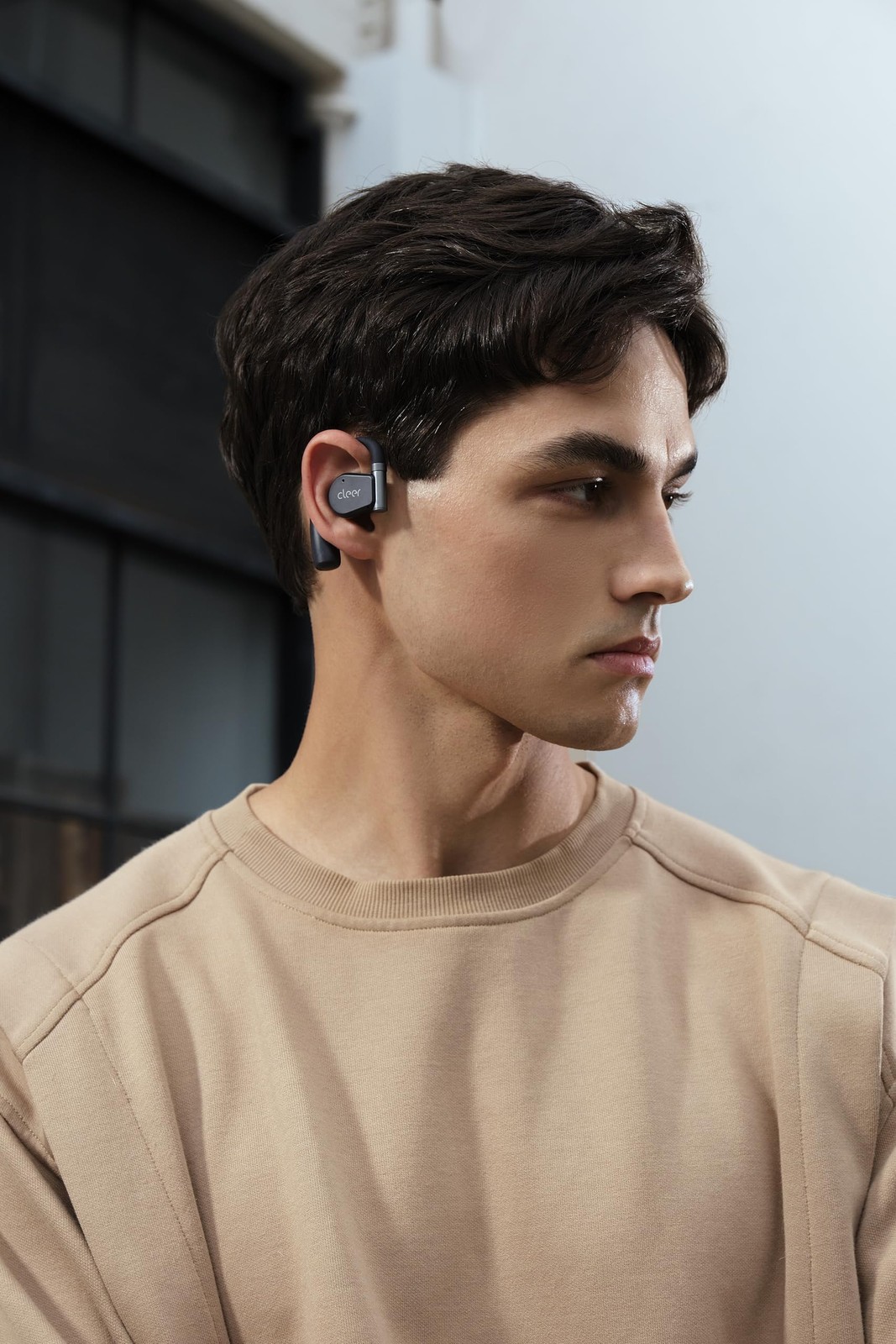 Ultra Light Open Ear Bluetooth Headphones Sweat Resistant 35 Hours Playtime