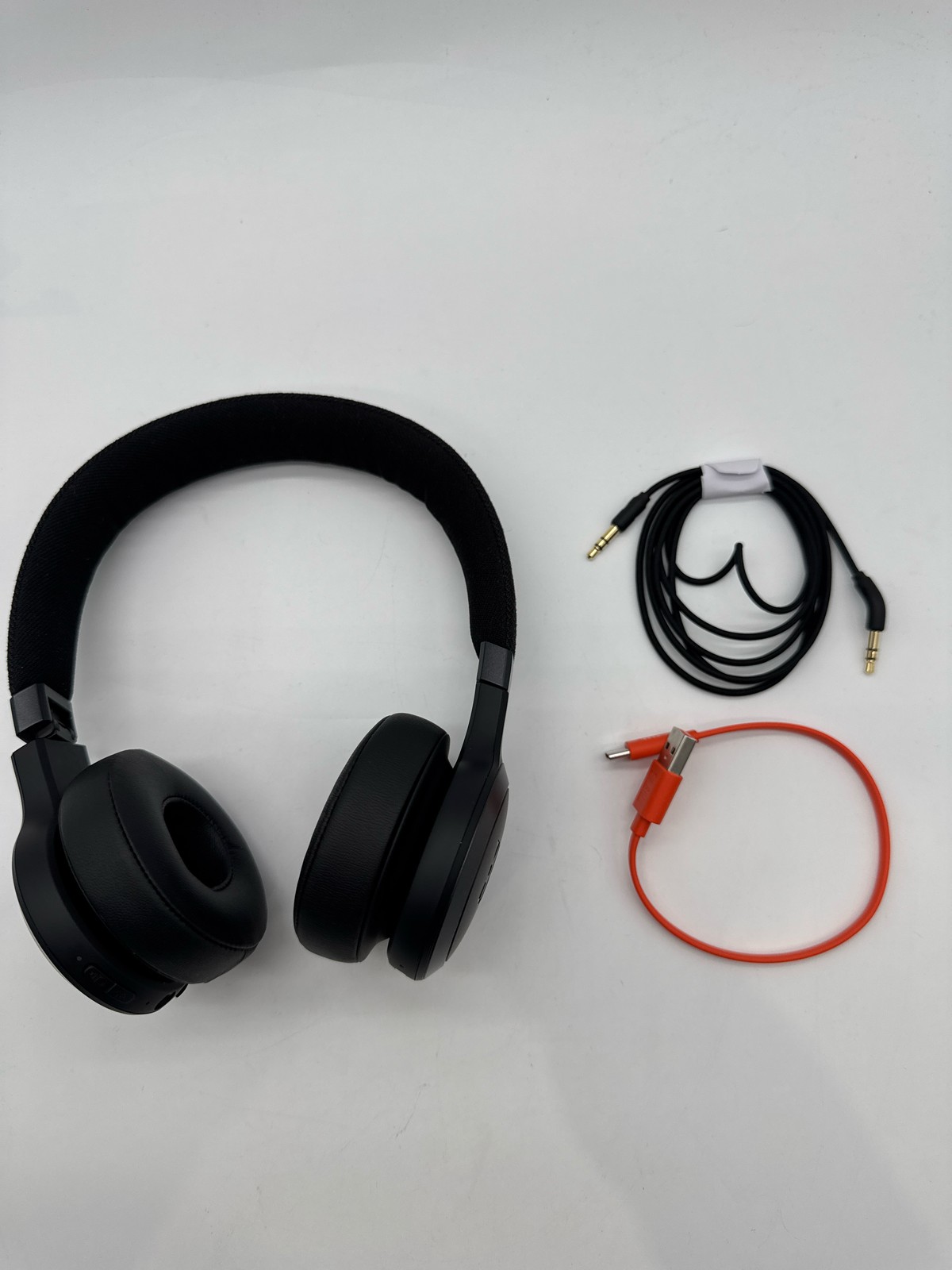 JBL Live 675NC Wireless On-Ear Headphones Noise Cancelling BT 5.3 Black (10)