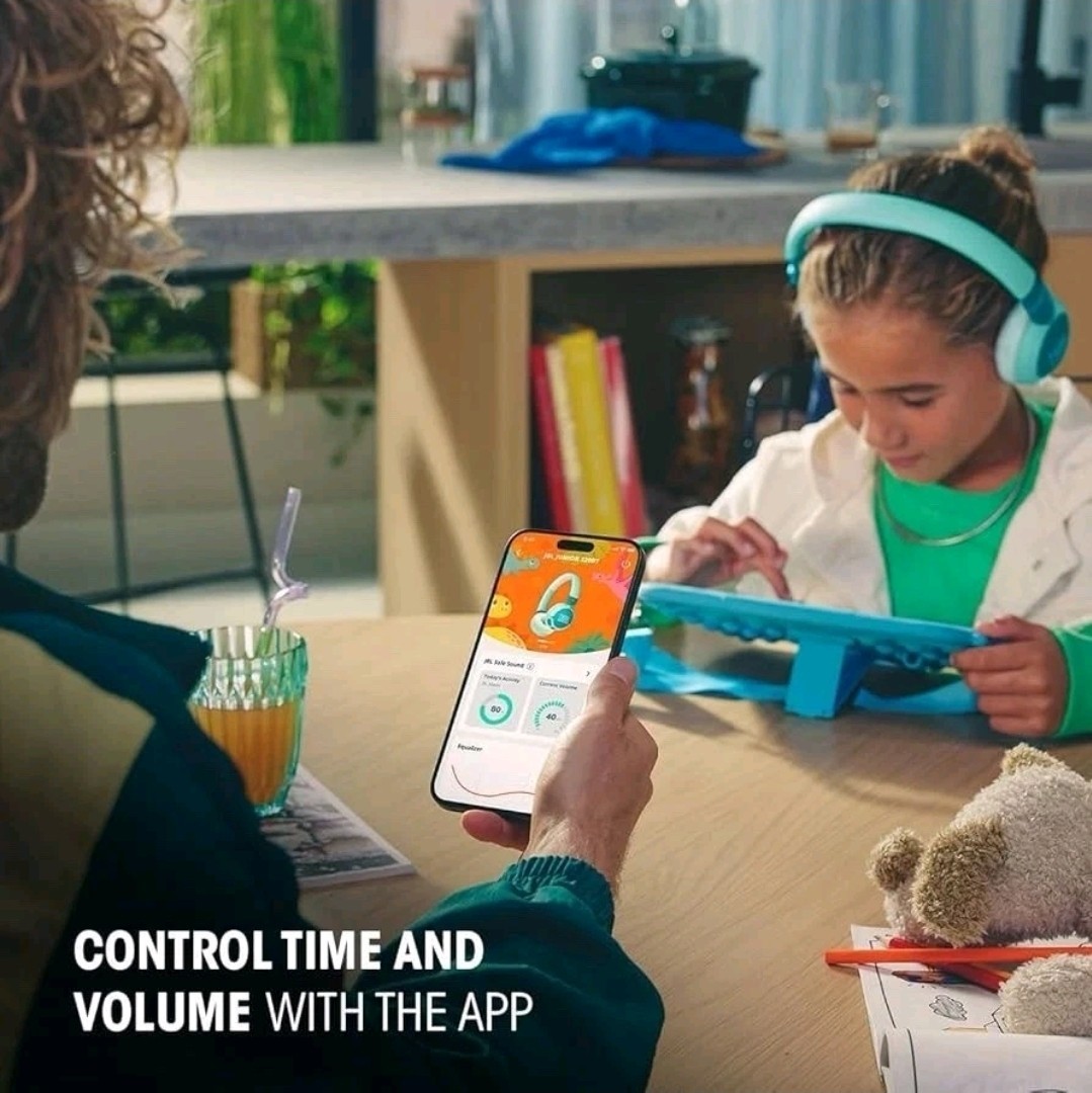JBL Junior 320BT Kids Wireless Bluetooth On-Ear Kids Headphones -SEALED-Ret $45