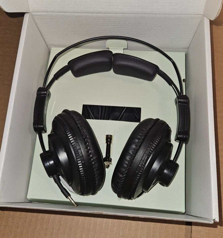 Superlux HD668B Dynamic Semi-Open Headphones OPEN BOX