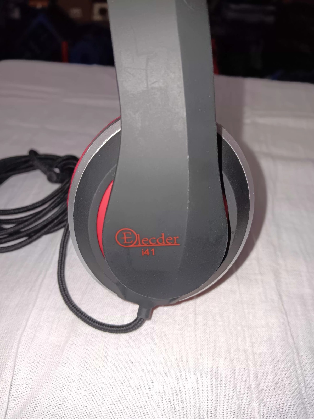 Elecder i41 Wired Headphones Over-Ear Adjustable Headset Kids Adults 3.5mm Teste