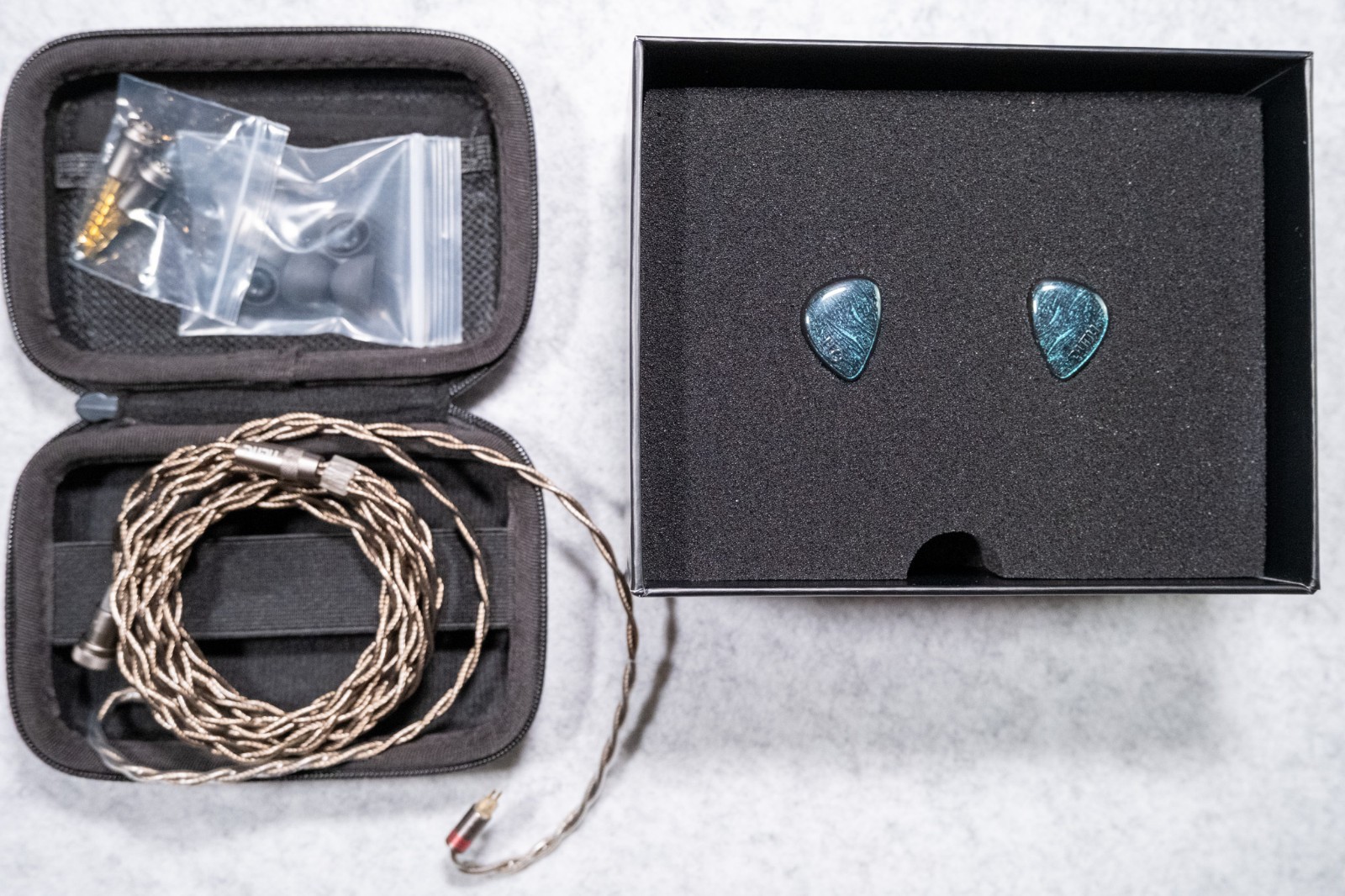 DUNU Koto Ito In-Ear Monitors (IEMs) – Original Box Included