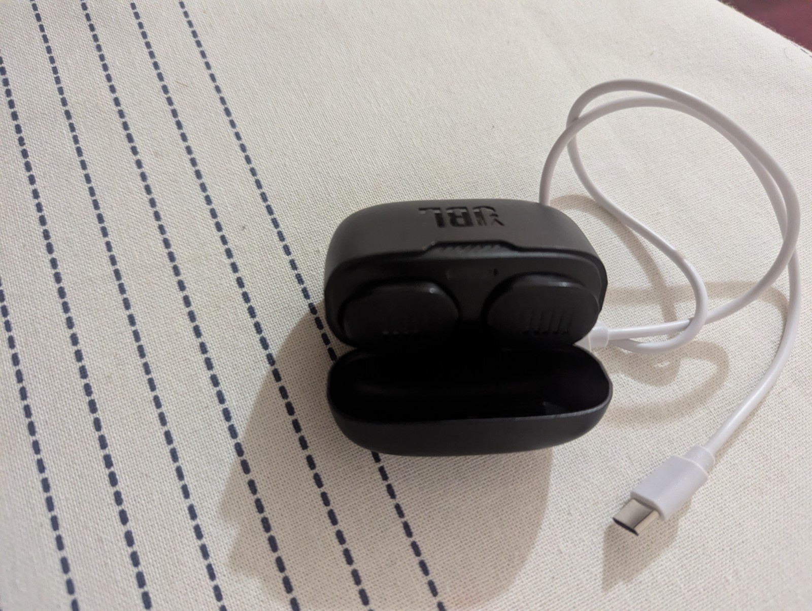 JBL – Tune 130NC True Wireless Earbuds – Black – Refurbed Grade A (R-30108)