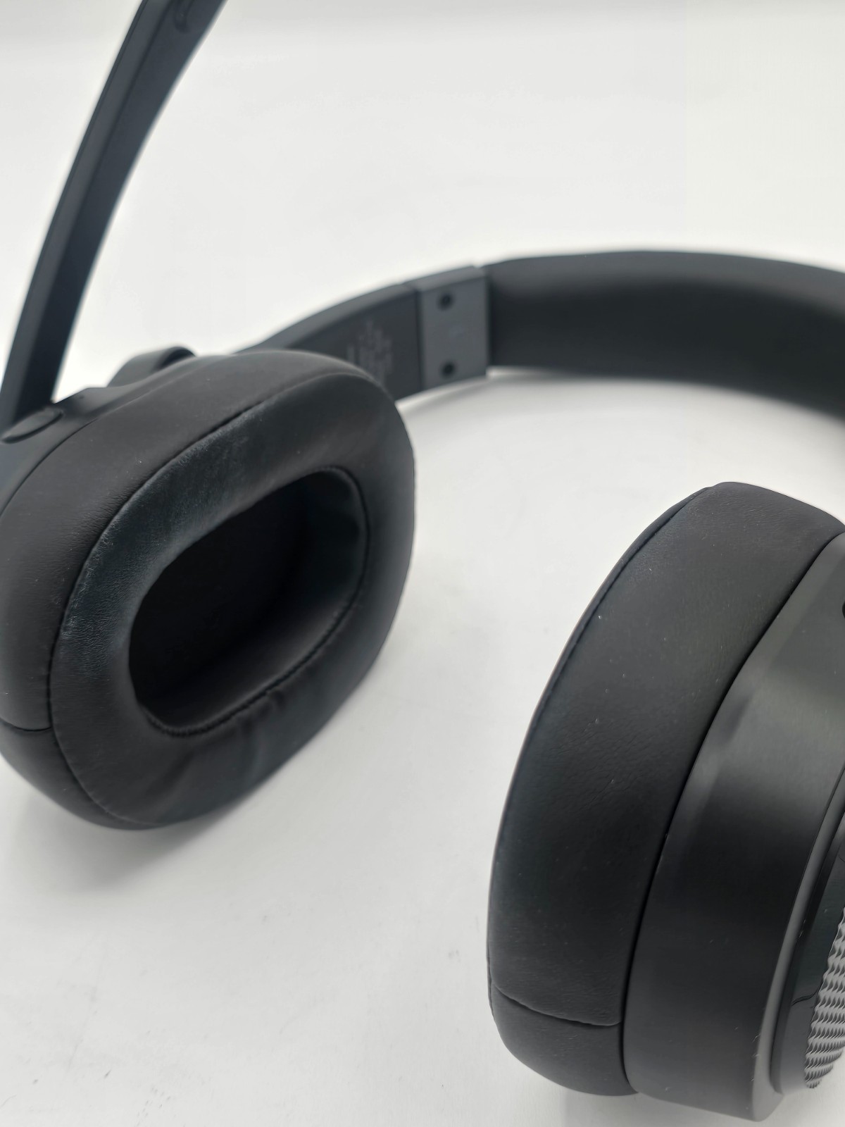 COSMUSIS Trucker Bluetooth Headset Wireless Headset Detachable Earpad