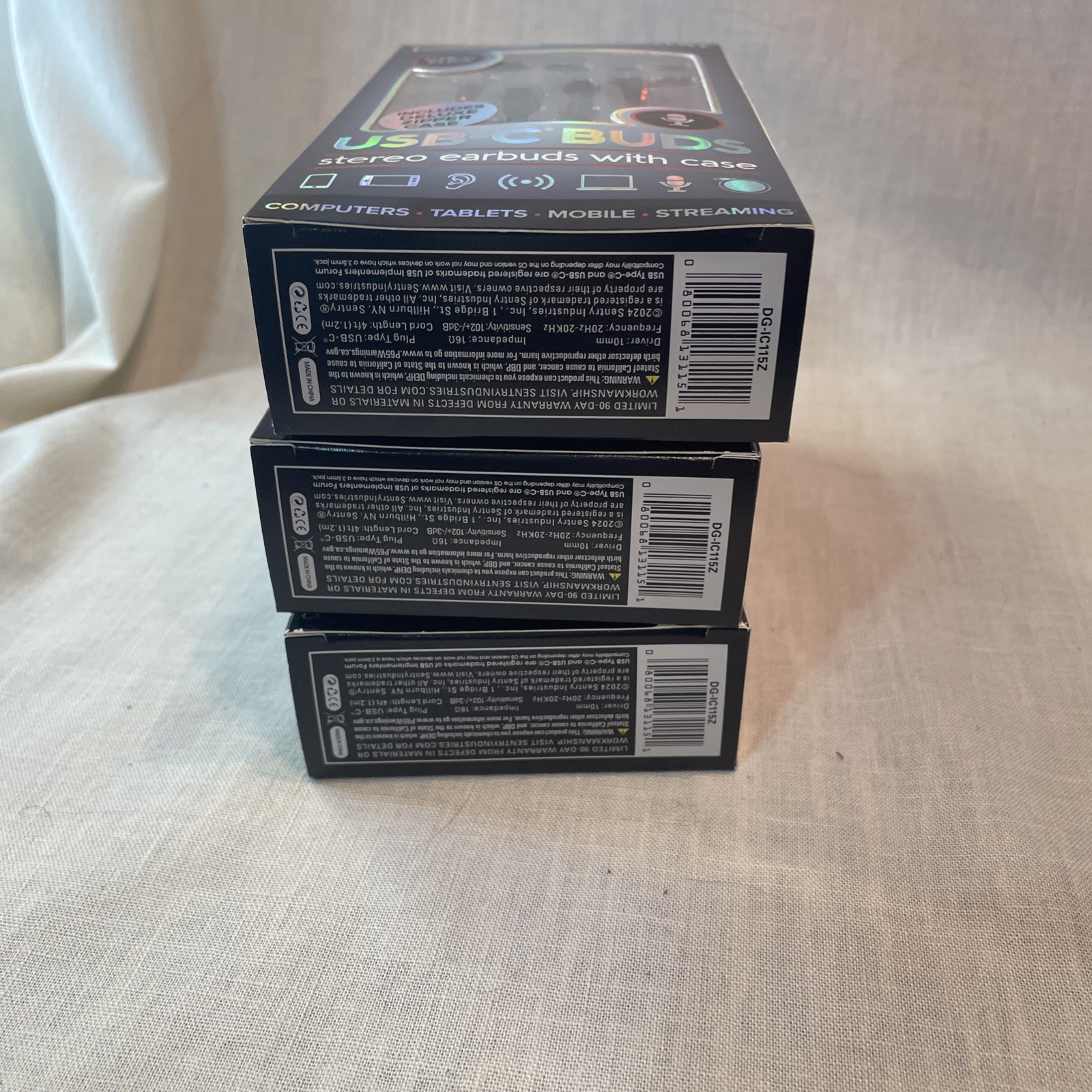 3 Sentry USB-C EarBuds with In line mic with Case, noise isolation- New in Box