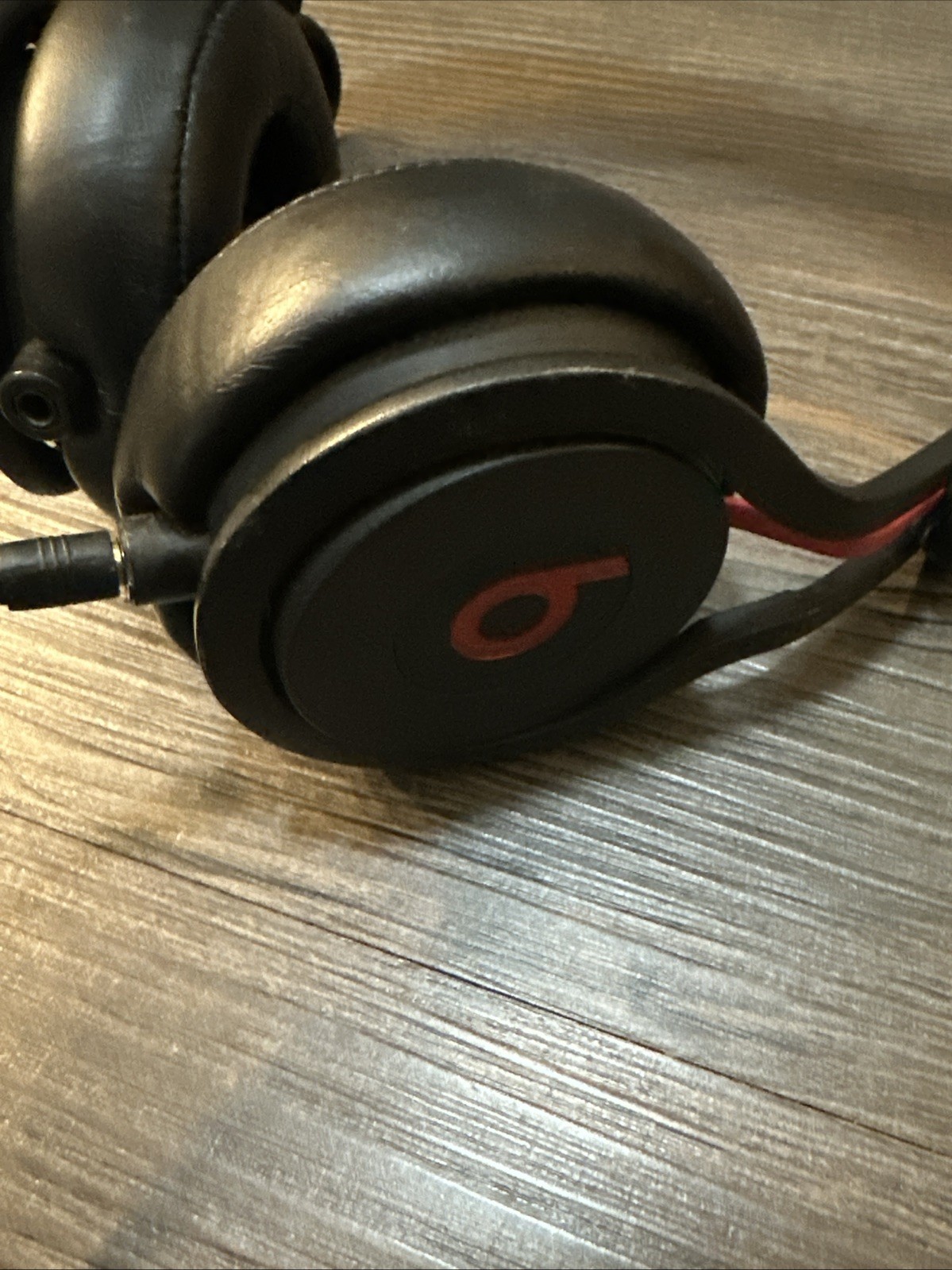 Beats Mixr by Dr. Dre Monster Edition Headphones – Black/Red Working Read