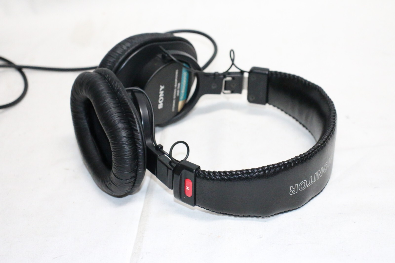 Sony MDR-7506 Over the Ear Headphones only