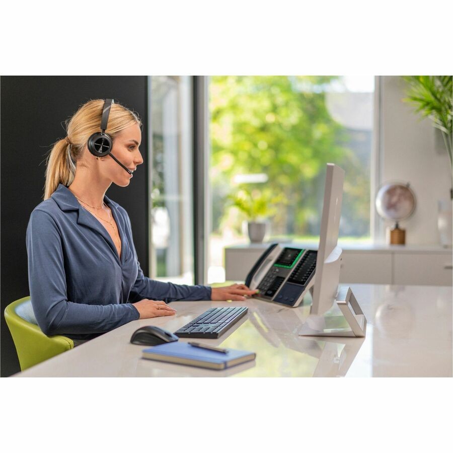 Poly Voyager 4320 UC Stereo USB-A Headset + BT700 USB-A Adapter + Charging Stand