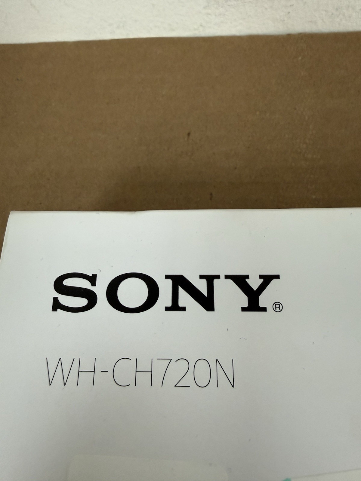 Sony WH-CH720N Black Bluetooth Wireless Over-Ear Noise-Canceling Headphones NOB
