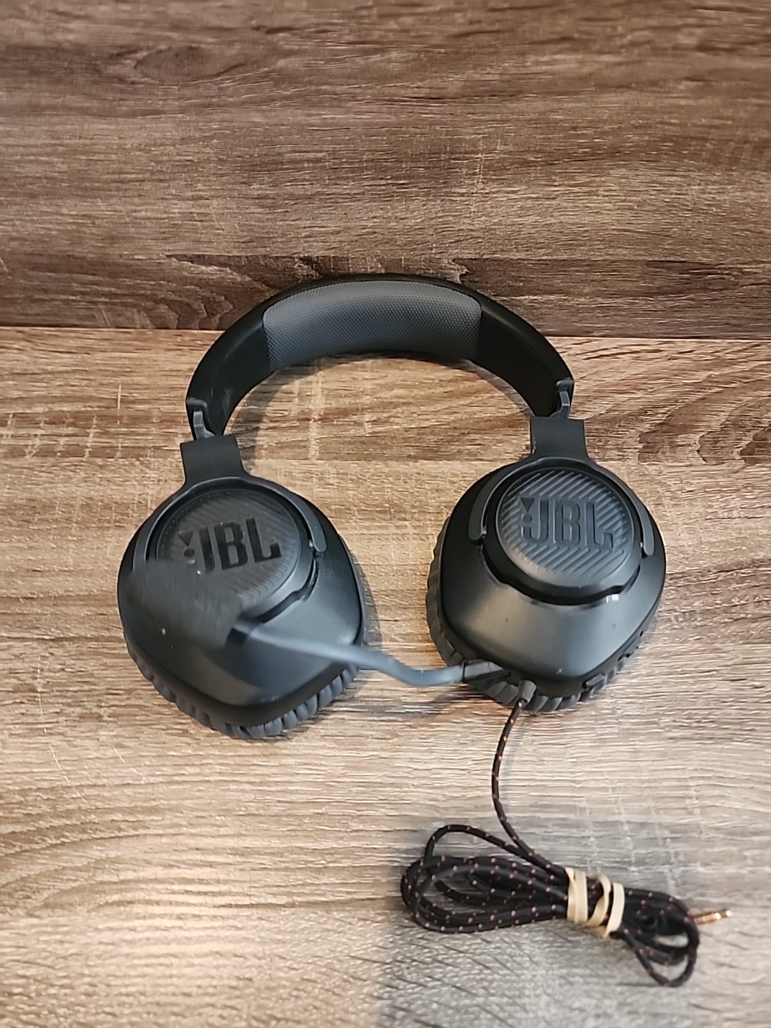 JBL Quantum 100 Wired Over-Ear Gaming Headphones – Black
