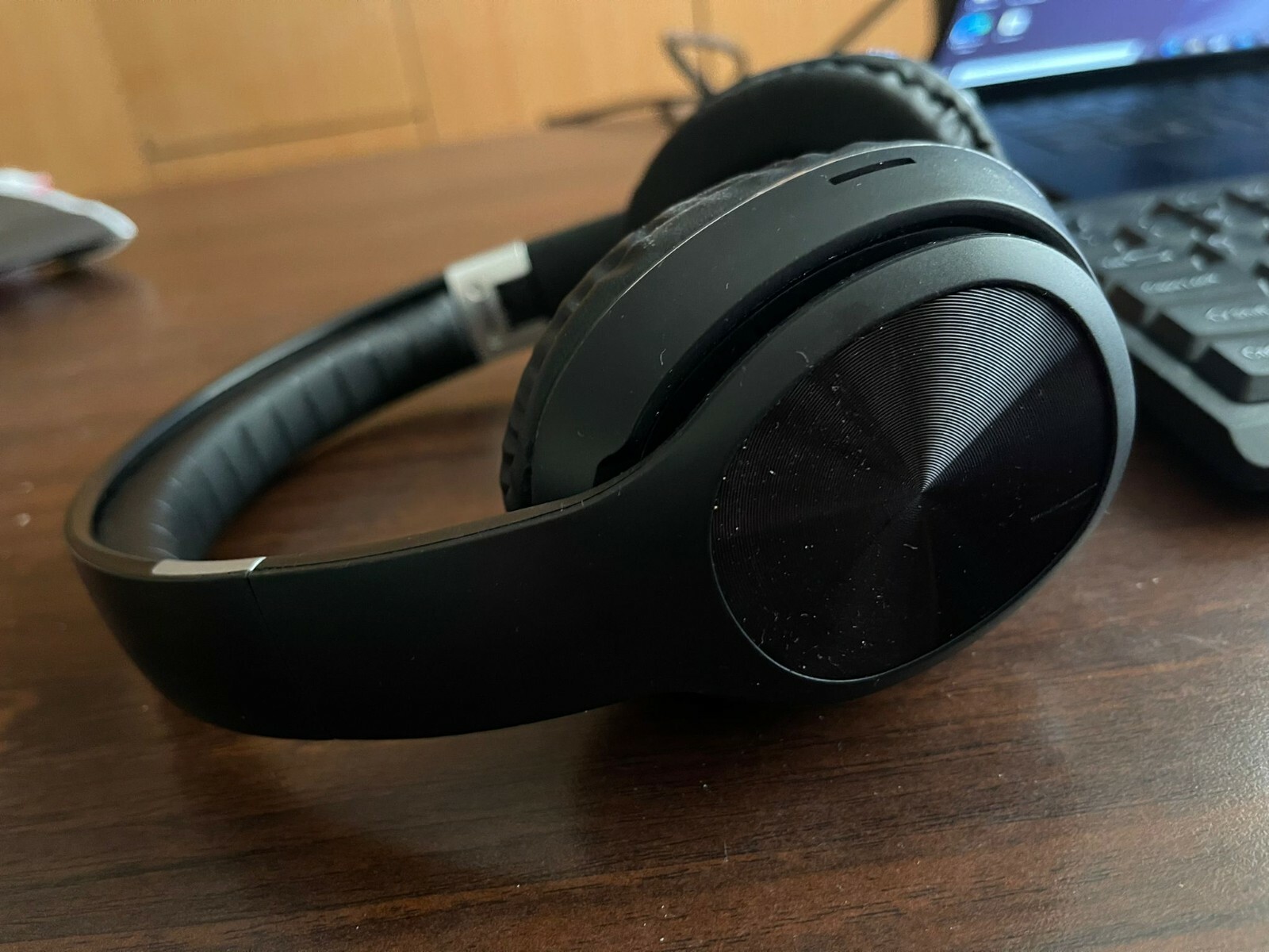 headphones – great sound suitable for workouts