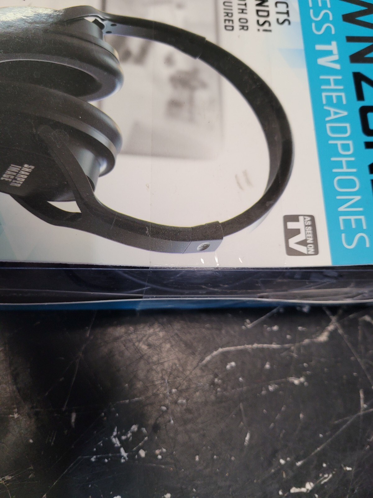 Sharper Image OWN ZONE Wireless Headphones- RF Connection, 2.4 GHz 