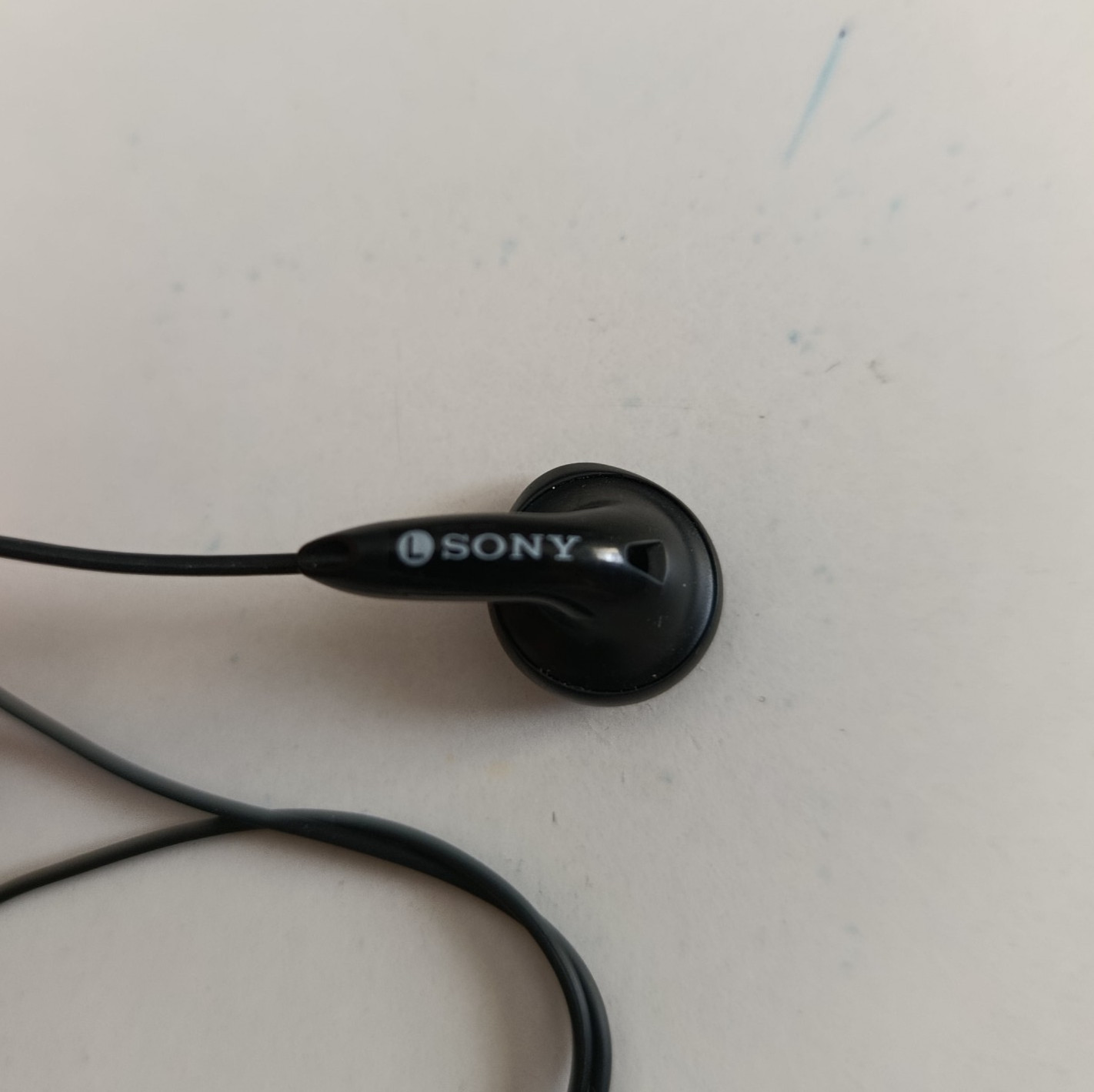 Sony MDR-E708 Earphones Black Wired 3.5mm Vintage Working Used