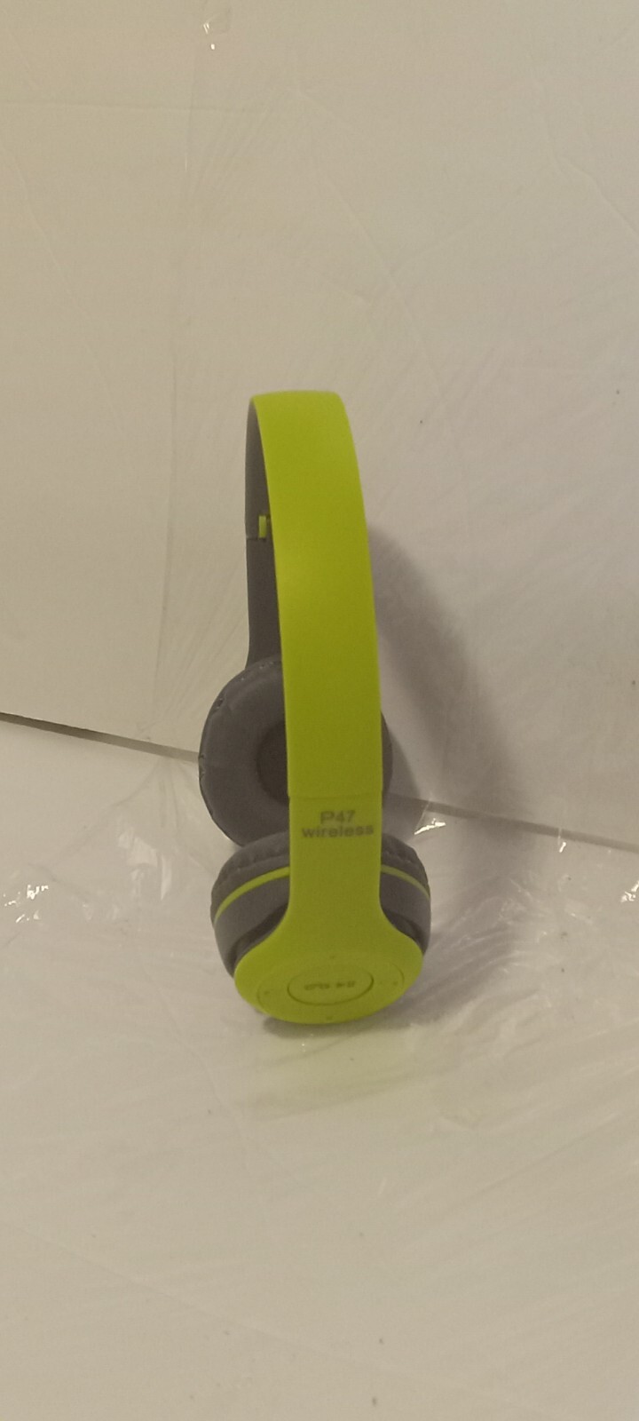 Bluetooth Headphones TF Card/FM Stereo Radio, MP3, P47 5.0+EDR Lime NEW Open Box
